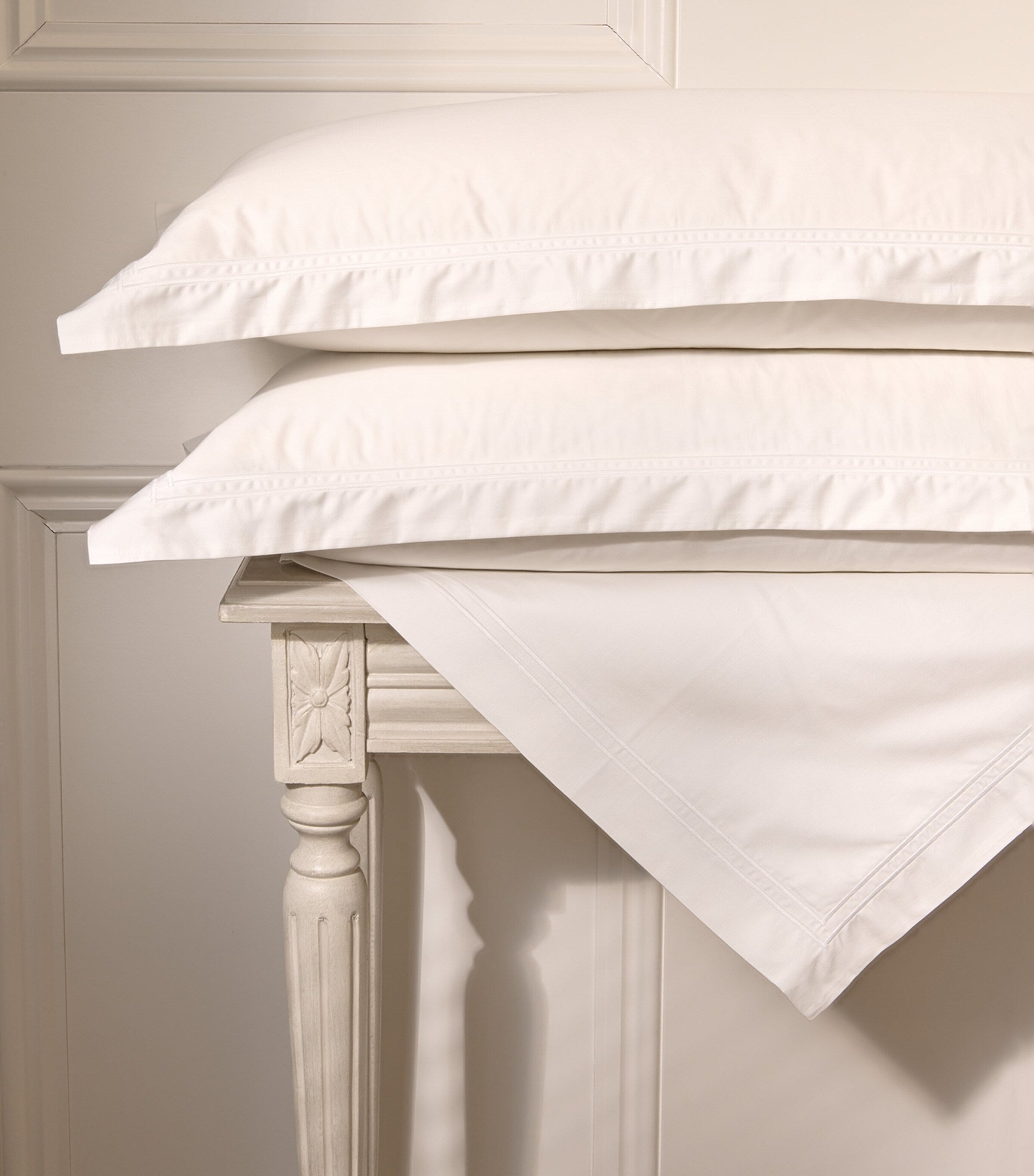 Harrods of London Brompton II Double Duvet Cover Set (200cm x 200cm)