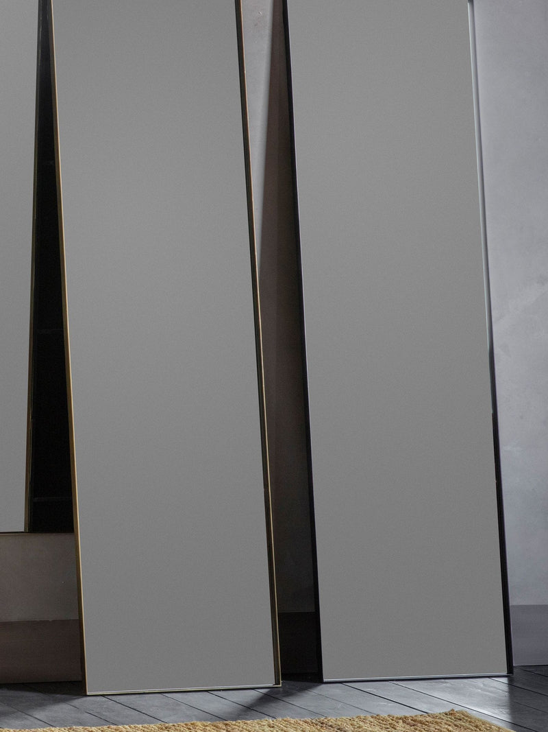 Gallery Home Black Macey Leaner Mirror