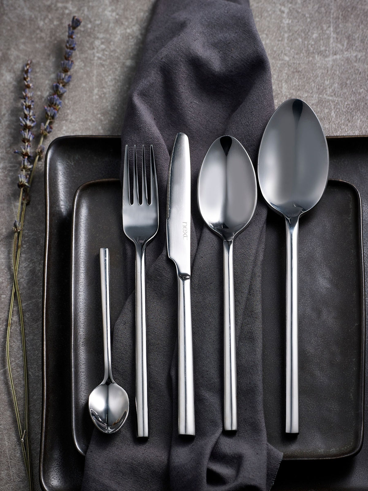 Kensington silver stainless steel cutlery set 32 piece (British brand)