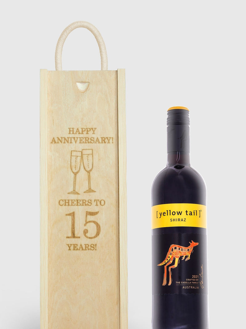 Gifted Drinks anniversary gift box with red wine, imported from the UK