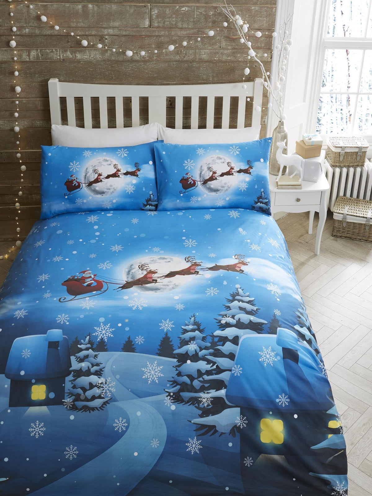 Glow-in-the-dark Blue Santa Christmas duvet cover and pillowcase set - British product