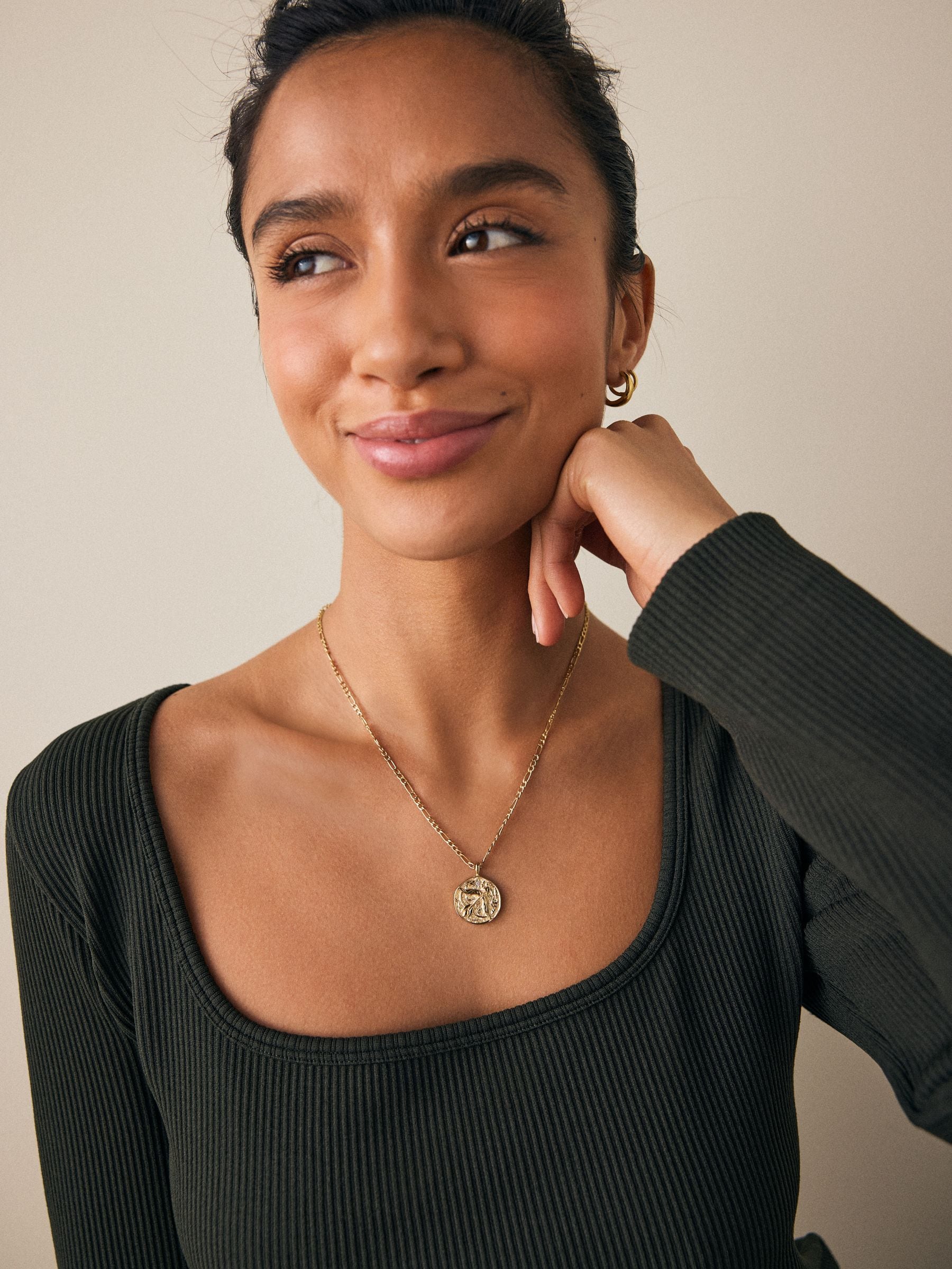Gold tone waterproof stainless steel zodiac necklace, UK version