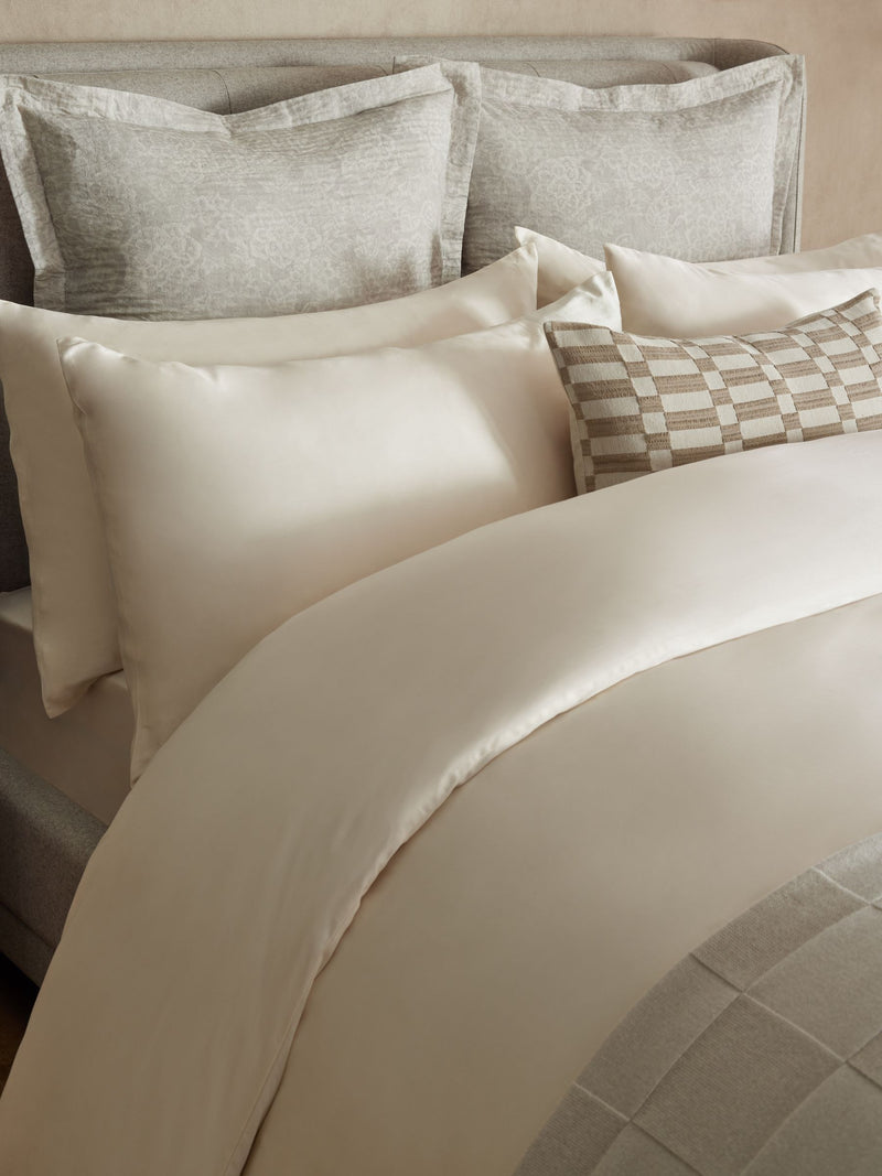 N. Premium Ivory Egyptian cotton duvet cover and pillowcase set, UK version