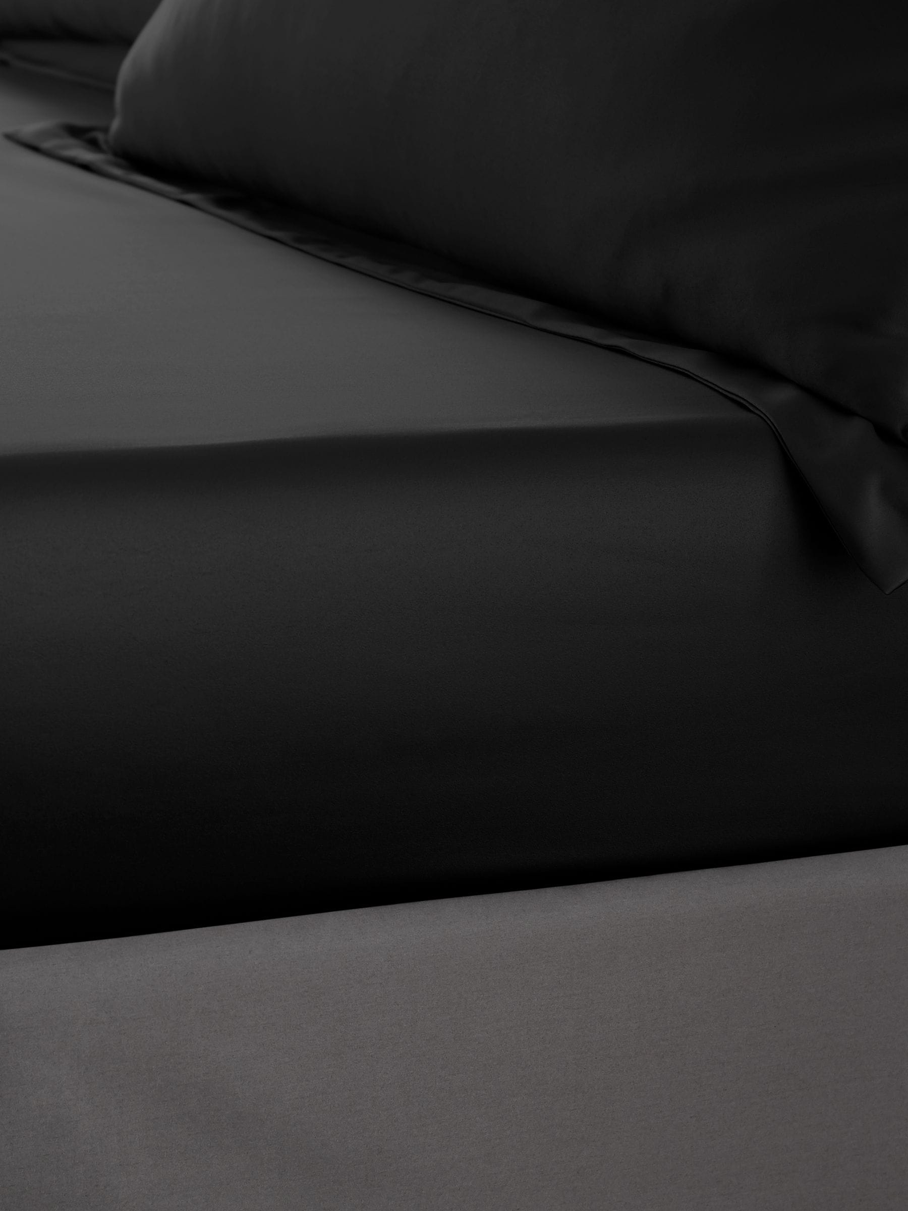 Catherine Lansfield Black Silky Soft Satin Fitted Sheet