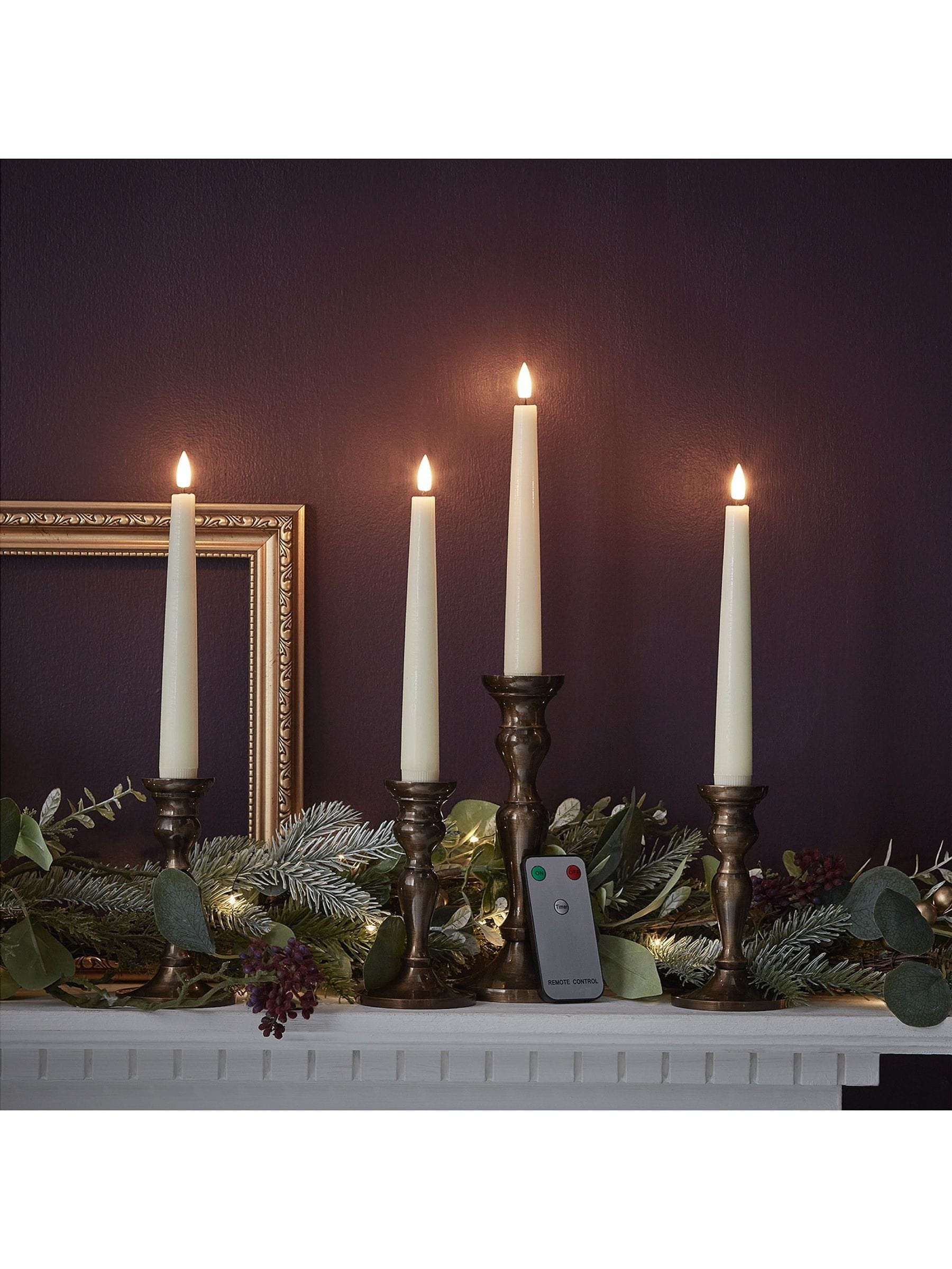 Lights4fun Ivory TruGlow LED taper candles 17cm, UK version