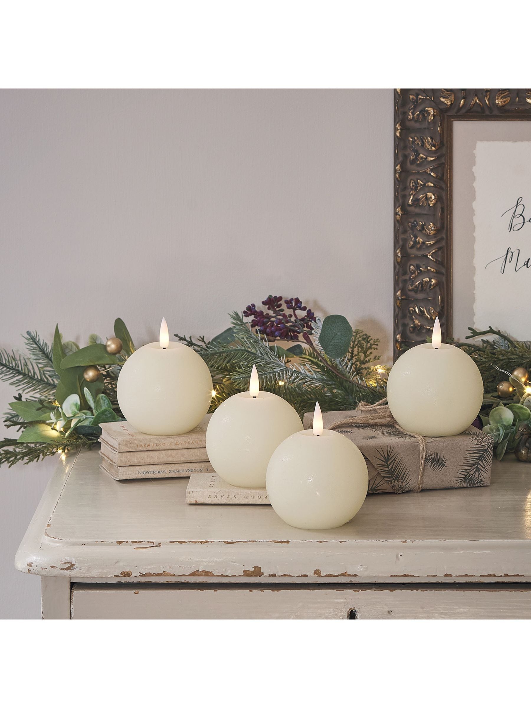 Lights4fun TruGlow® Ball LED Candles