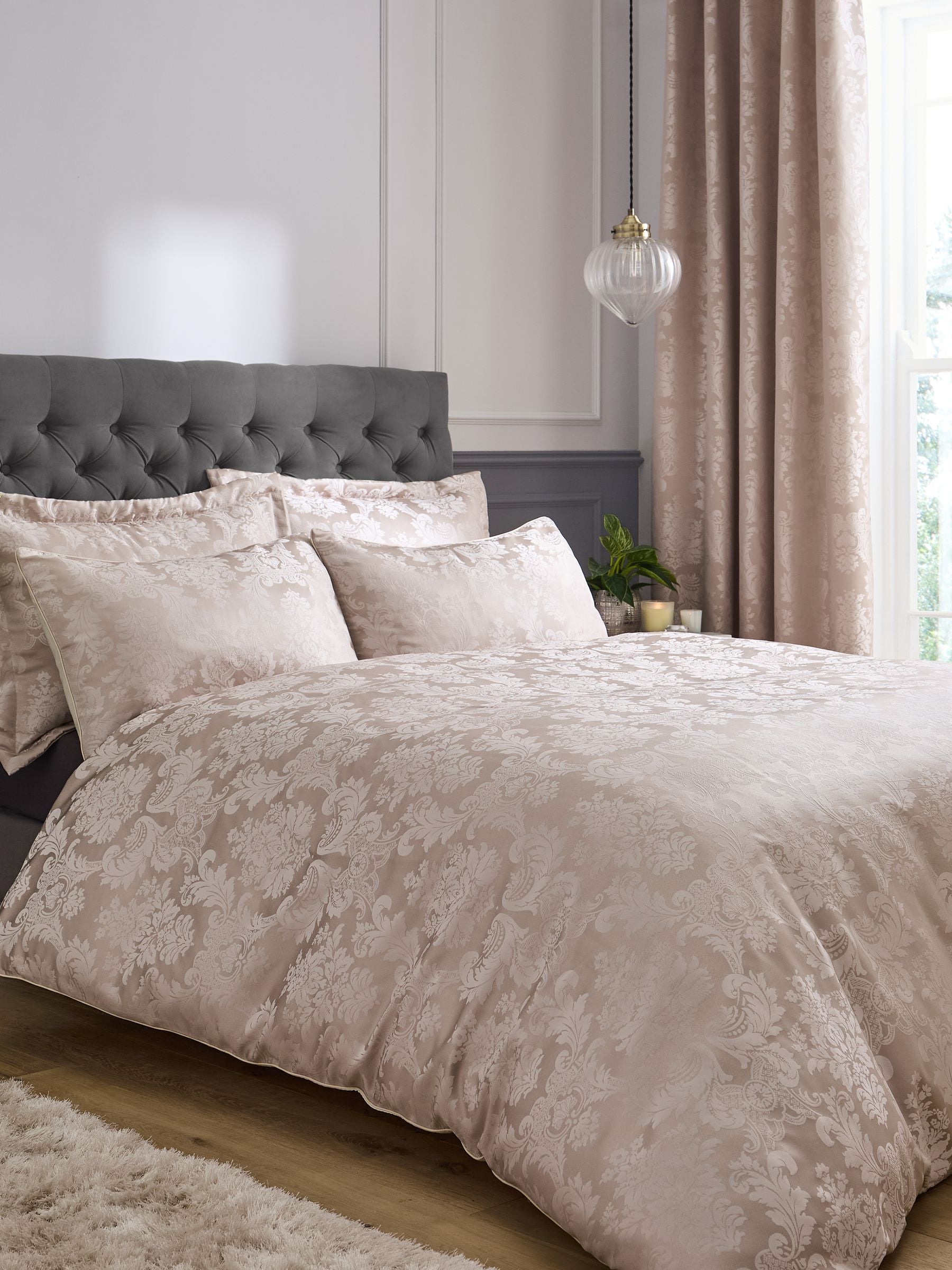 Catherine Lansfield champagne damask jacquard duvet cover and pillowcase set - British product