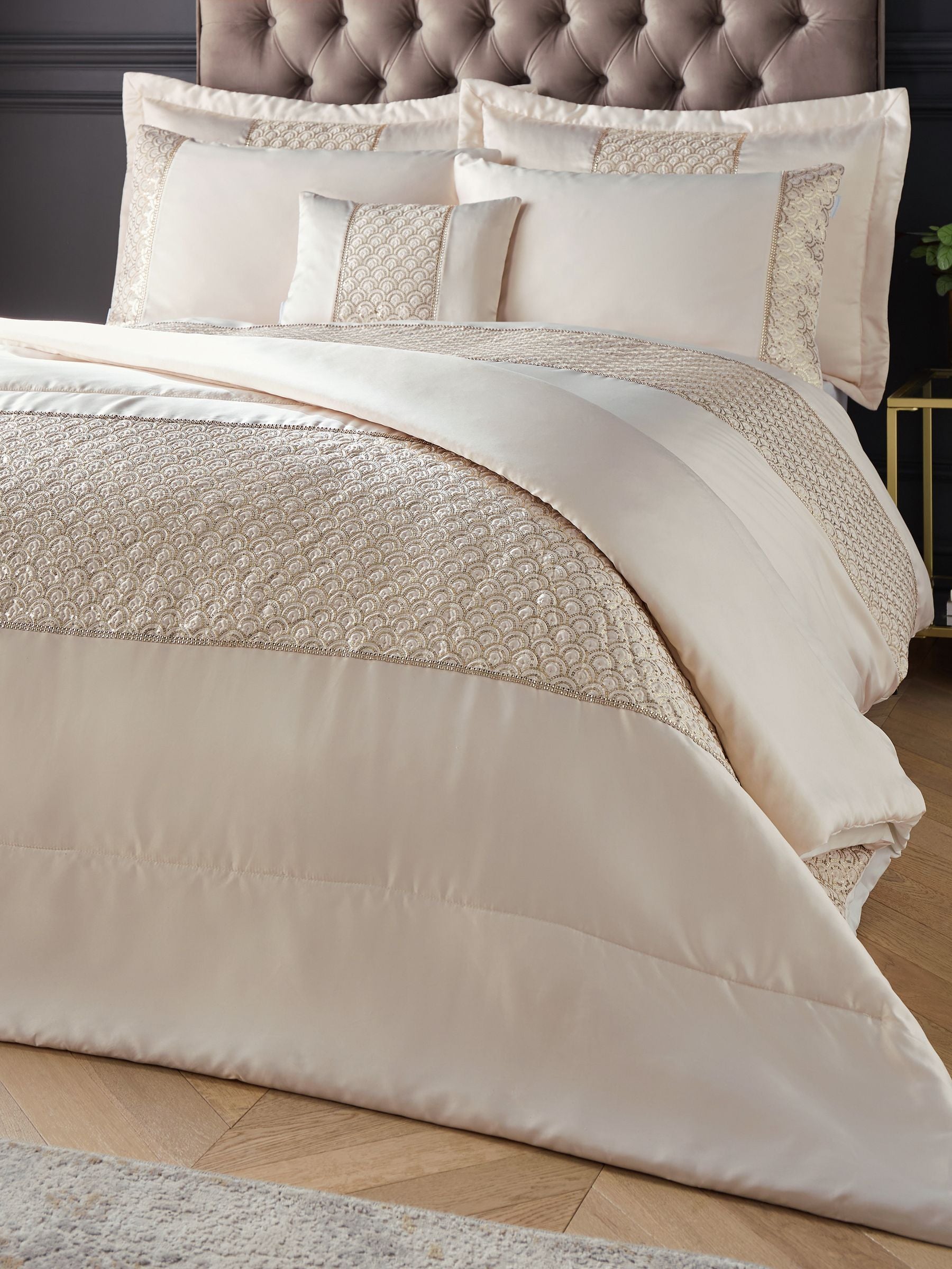 Catherine Lansfield Deco Sequin Glamour Quilted Pillowsham Pair