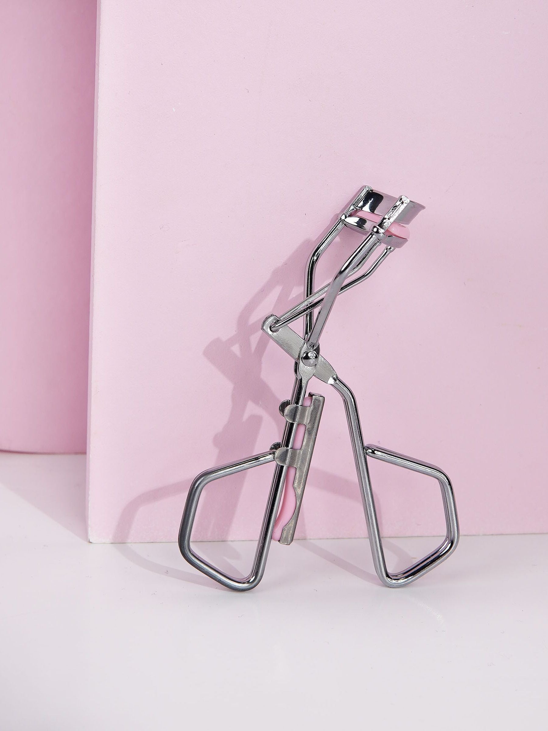 Brush Works Classic Eyelash Curler - British product