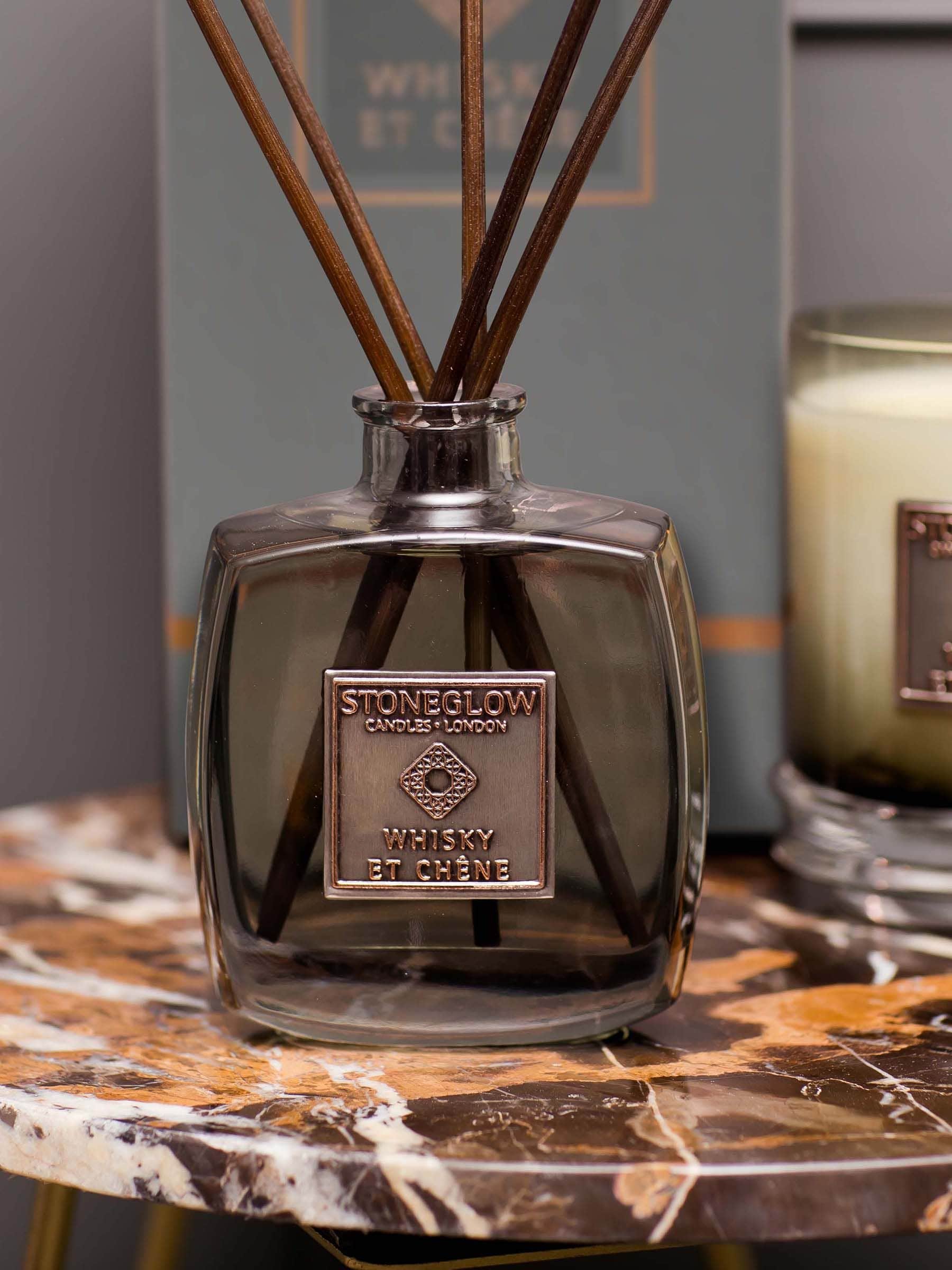 Stoneglow Whisky et Chene Metallique Reed Diffuser