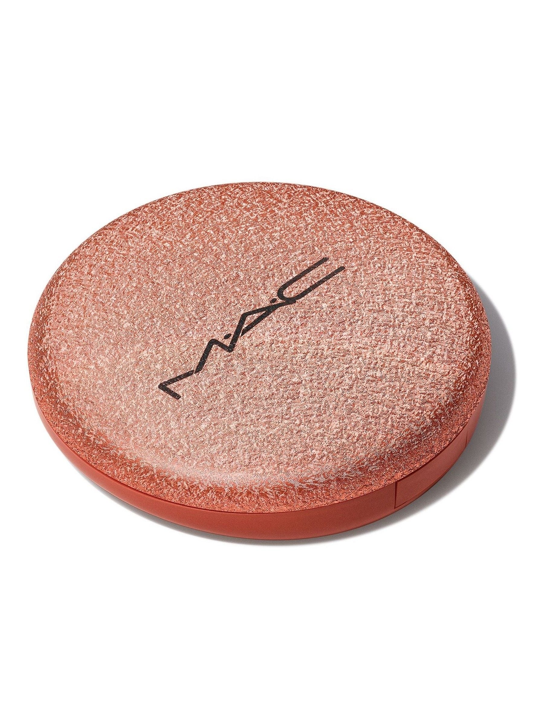 MAC Sunstruck Matte Bronzer Medium Golden, imported from the UK