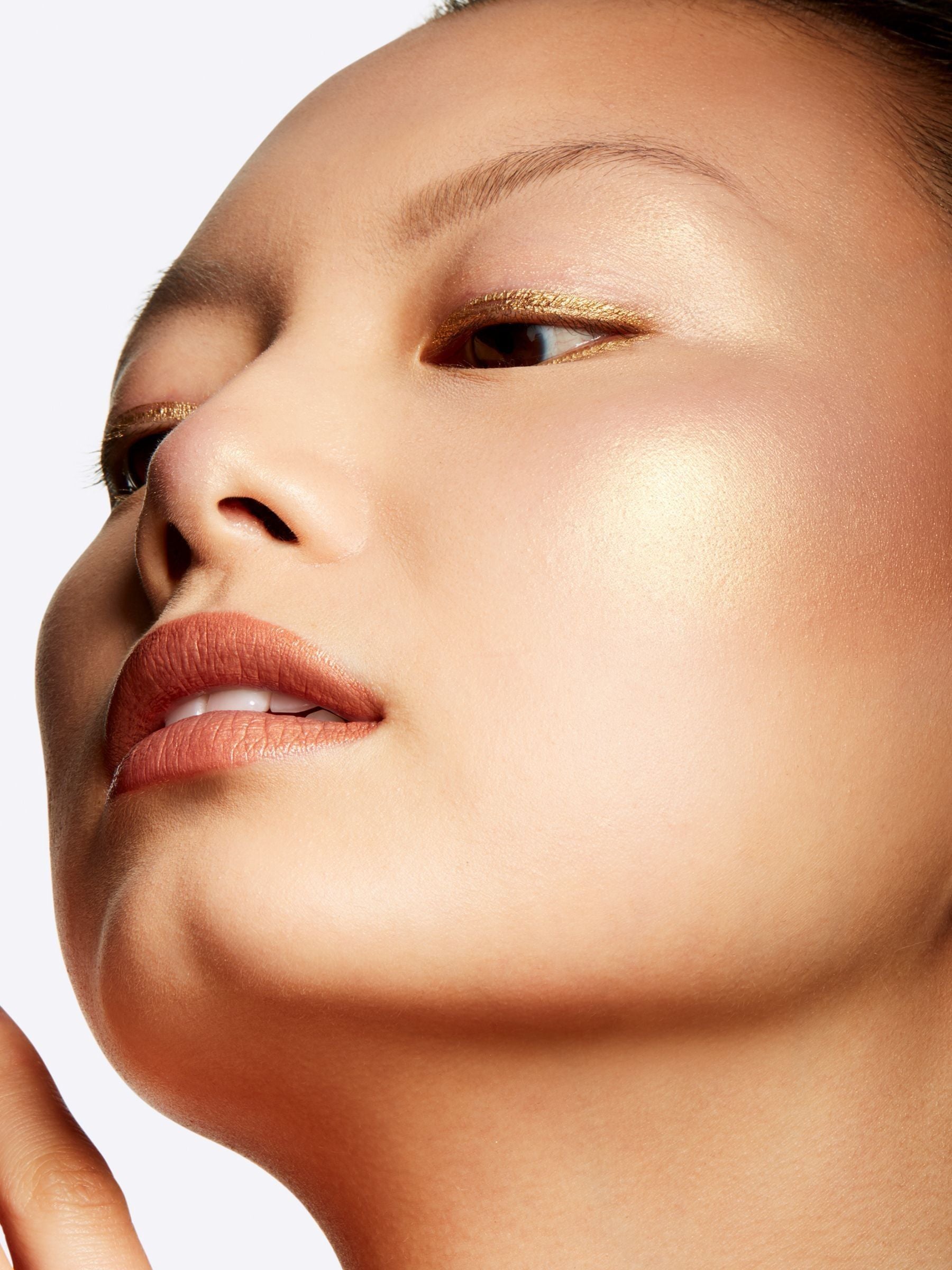 MAC Extra Dimension Skinfinish Highlighter