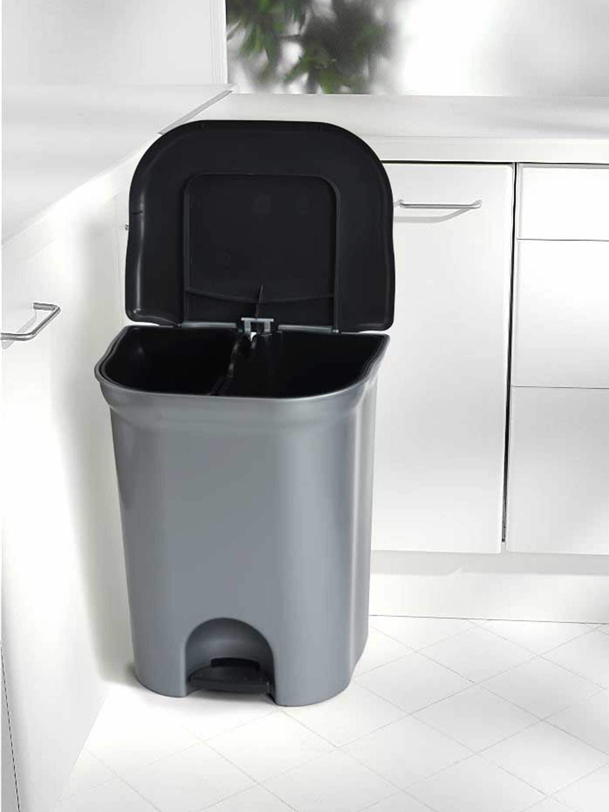 Keeeper silver and black Torge dual compartment pedal bin, UK version