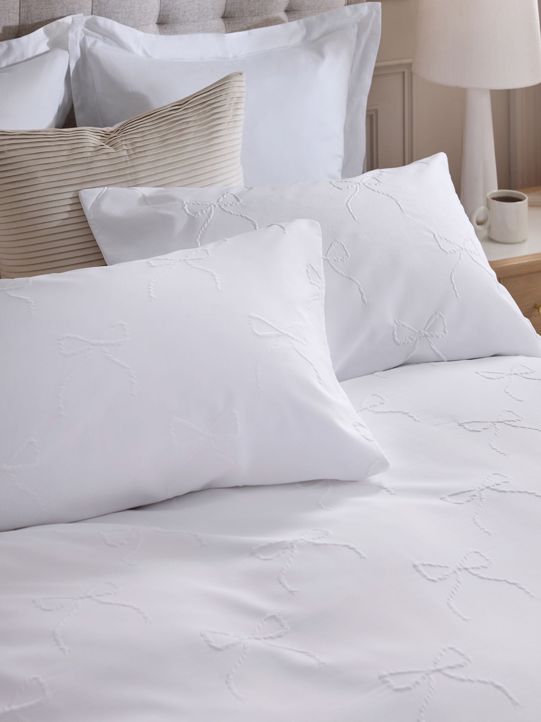 White Bow Textured Print Duvet Cover and Pillowcase Set