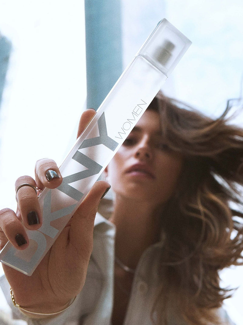 Urban Floral Eau de Parfum with Citrus and Woody Notes 100ml