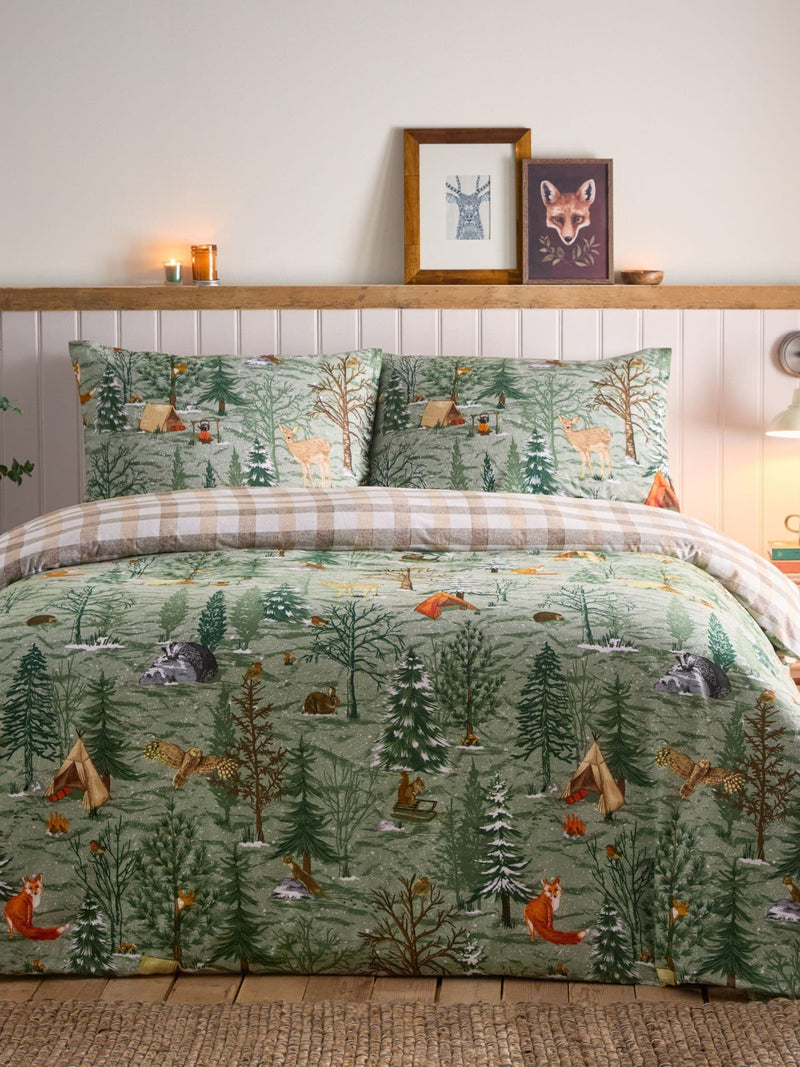 Furn Oak Green Supersoft 100% Brushed Cotton Christmas Lodge Duvet Cover Set