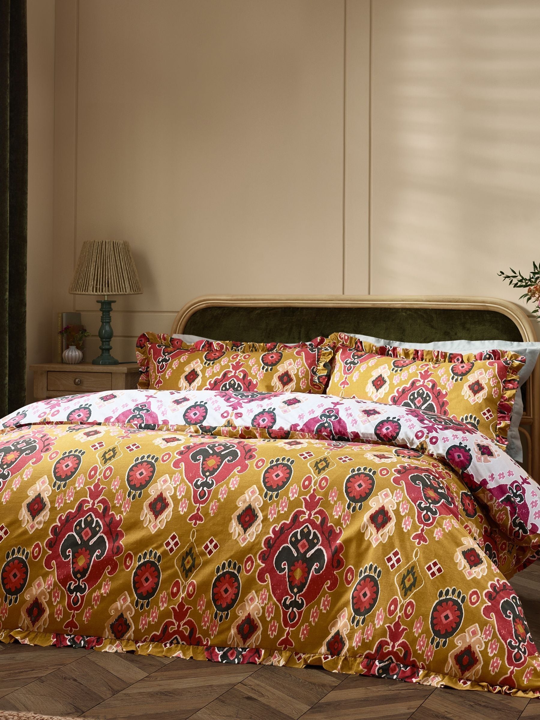 Paoletti Amber 1973 Dawson Ikat Ruffle Duvet Cover Set