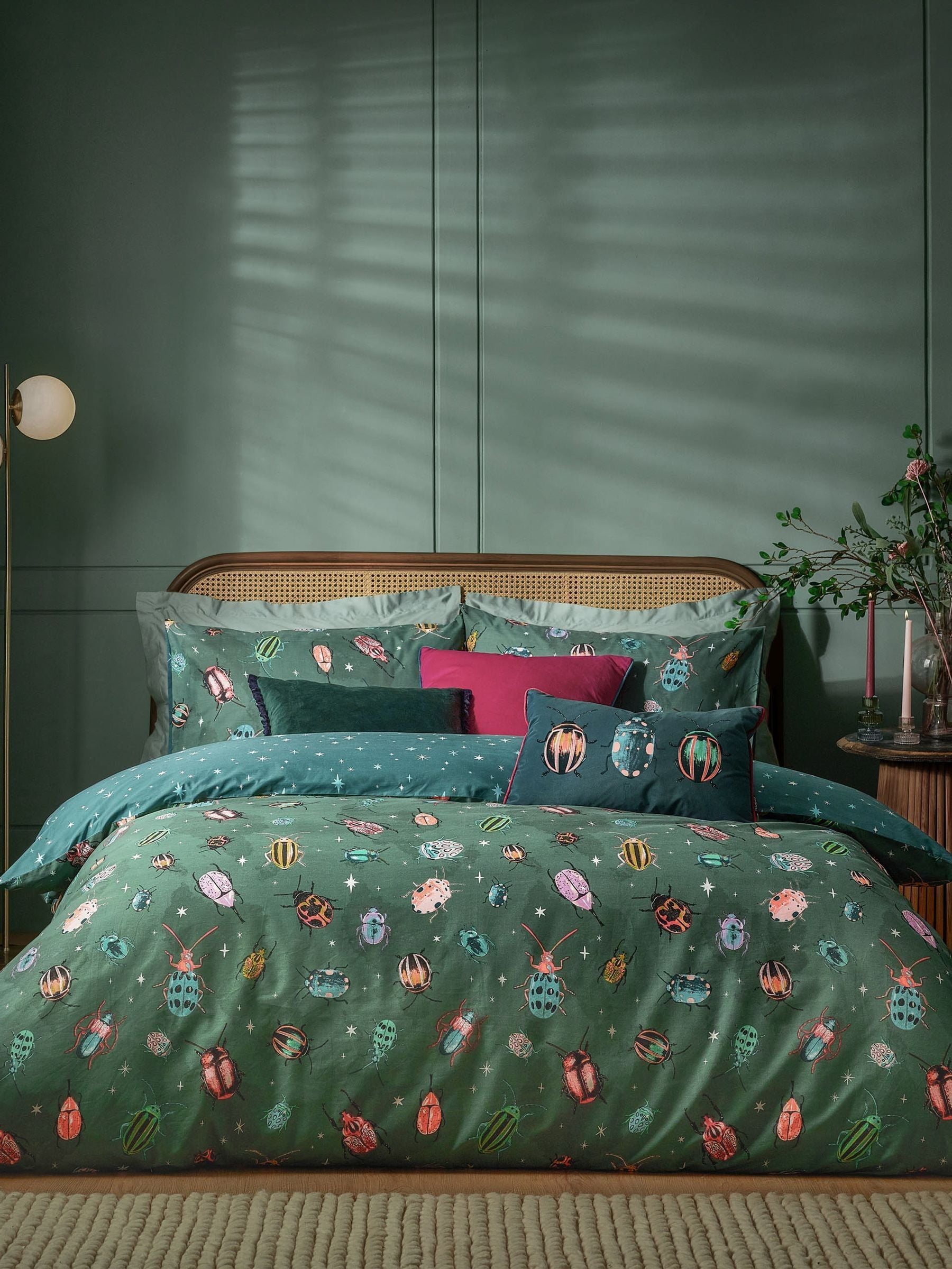 Beetalis Furn Green Jewel Reversible Duvet Cover and Pillowcase Set - British product