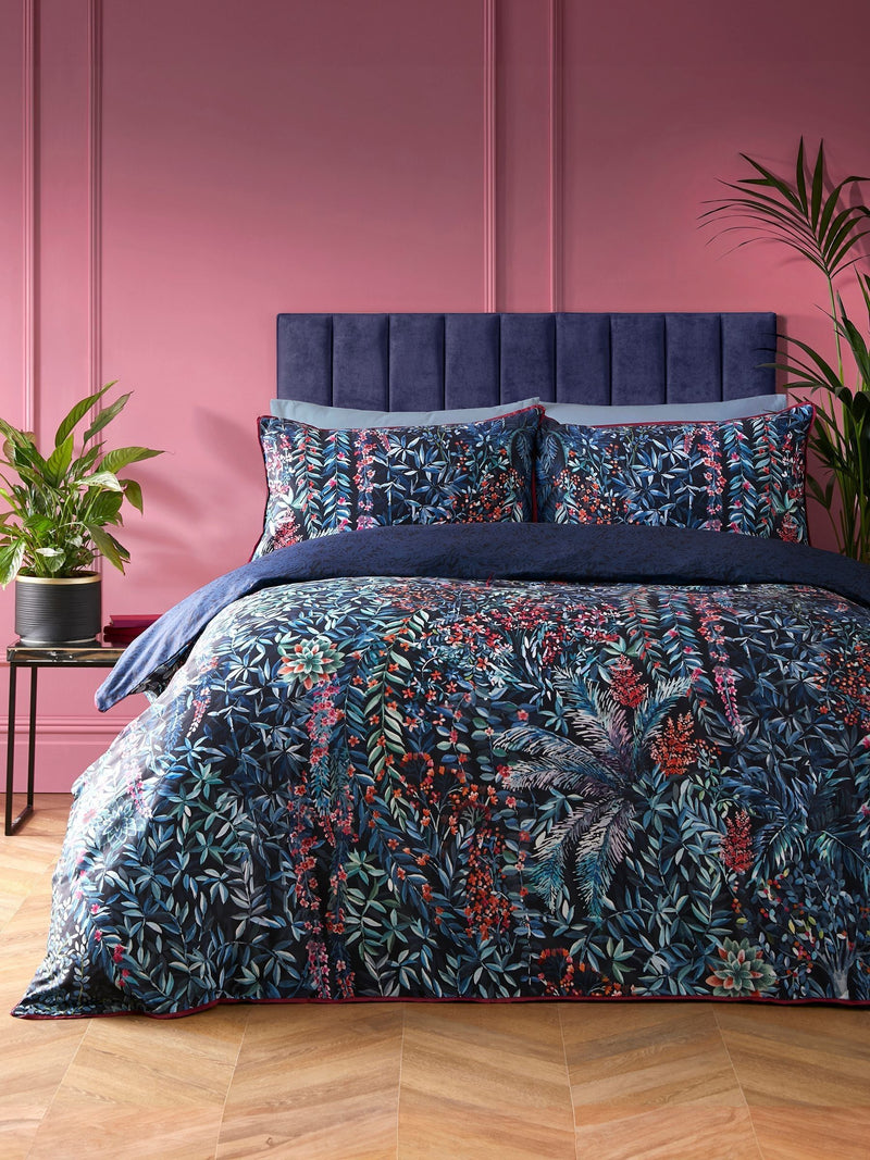 Soiree Navy Tessa 200 Thread Count 100% Cotton Duvet Cover Set