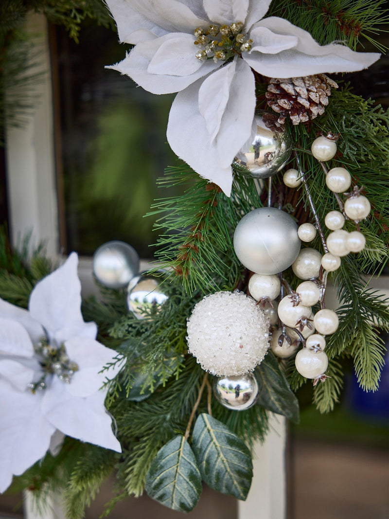 Dibor Personalised Christmas Wreath 55cm, imported from the UK