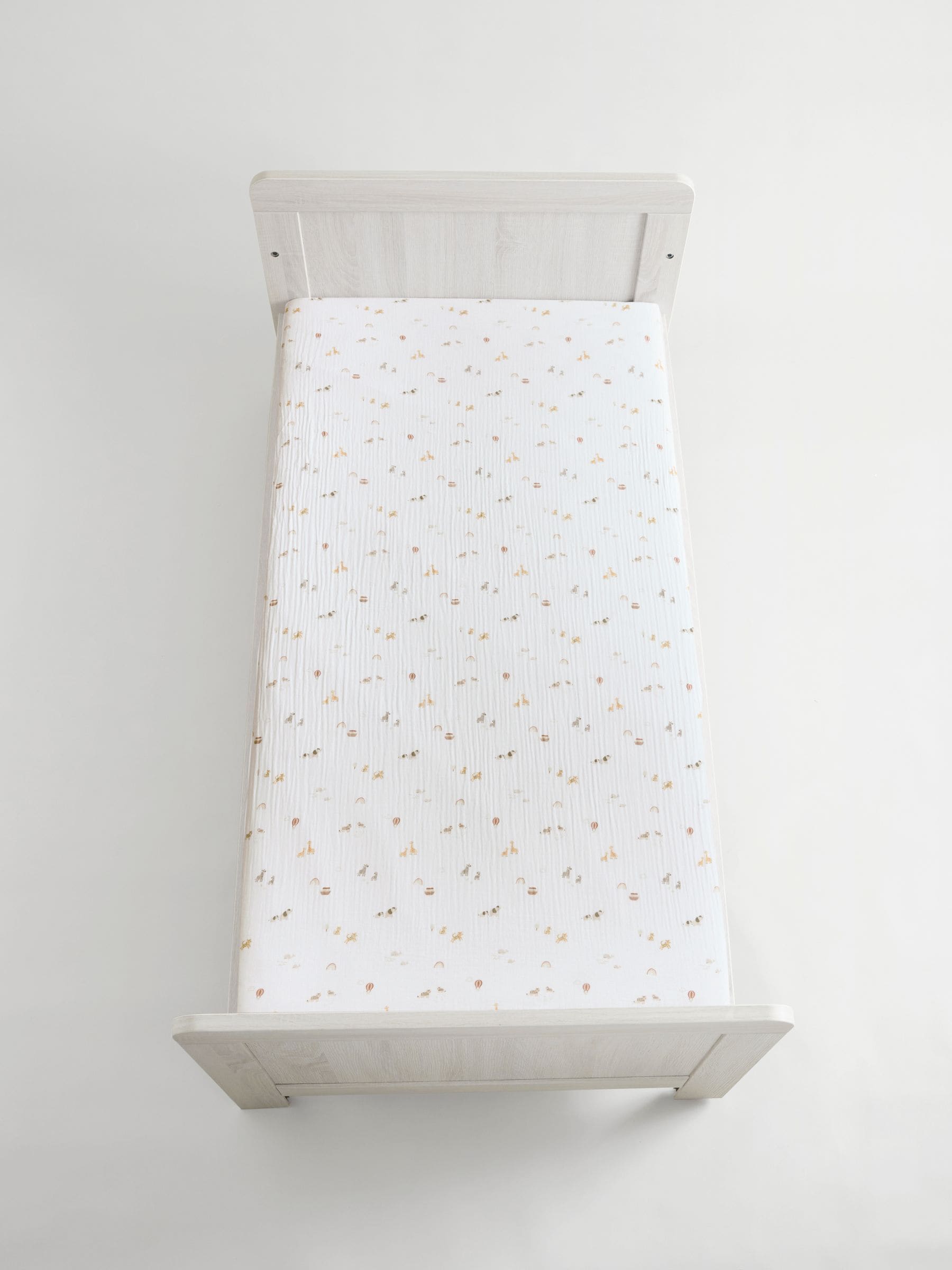 Mini jungle baby muslin fitted sheets 2 pack, imported from the UK