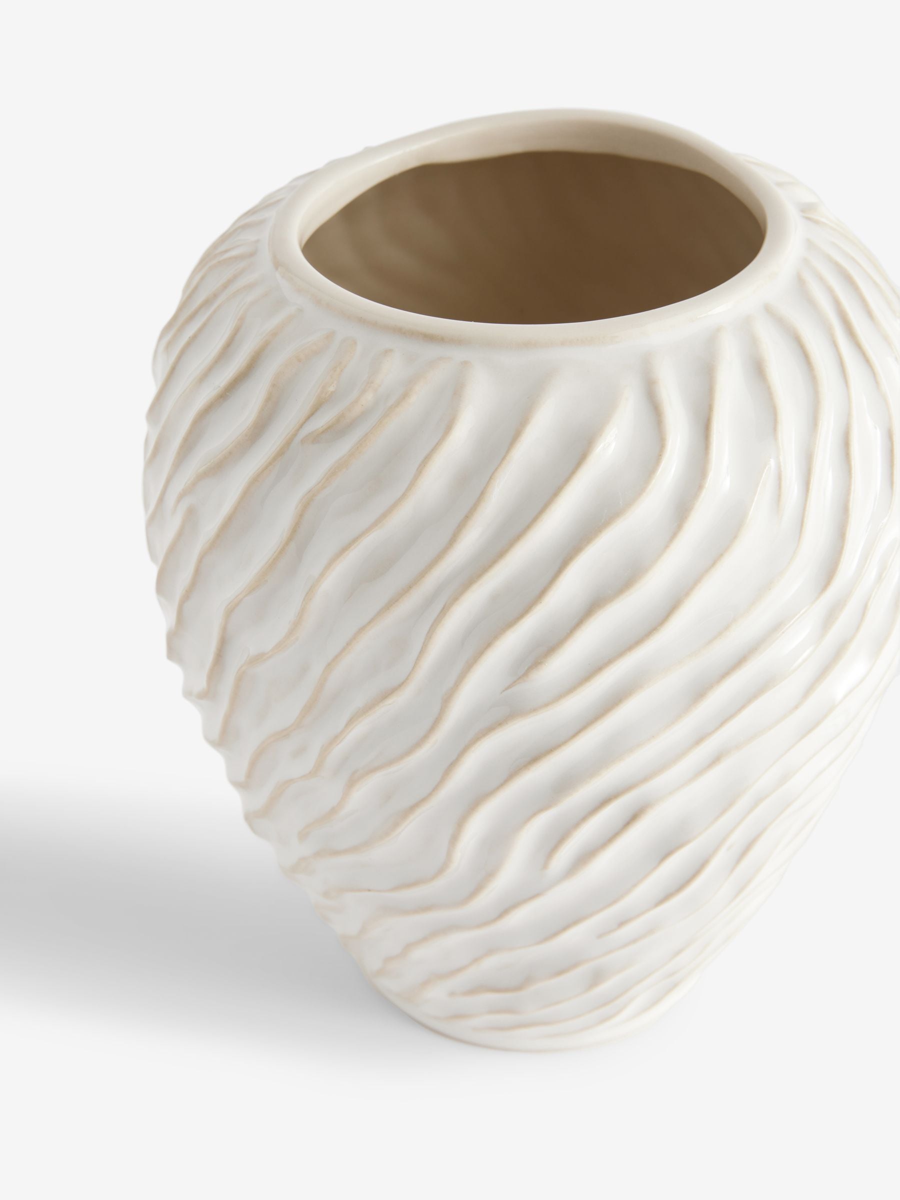 Fairford textured medium vase, imported from the UK