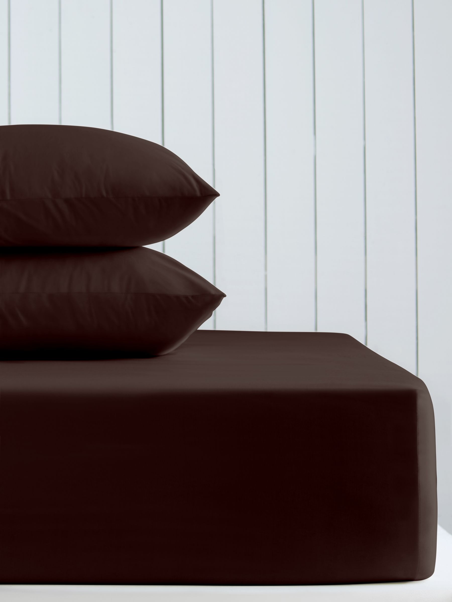 Chocolate brown cotton rich deep fitted bed sheet - British product