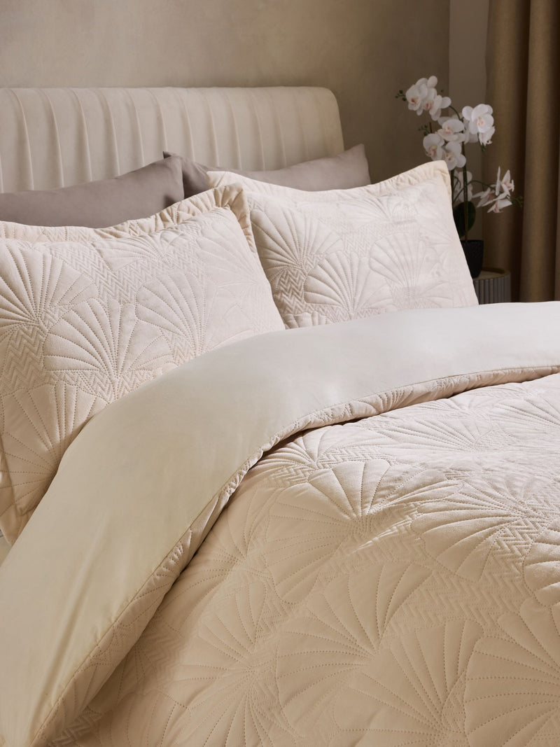Natural Velvet Ginkgo duvet cover and pillowcase set, imported from the UK