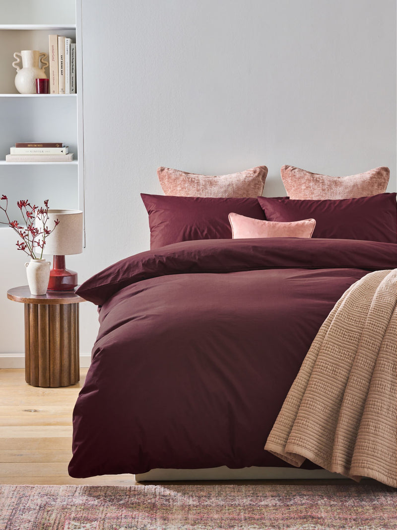 Burgundy red cotton rich duvet cover and pillowcase set - British product