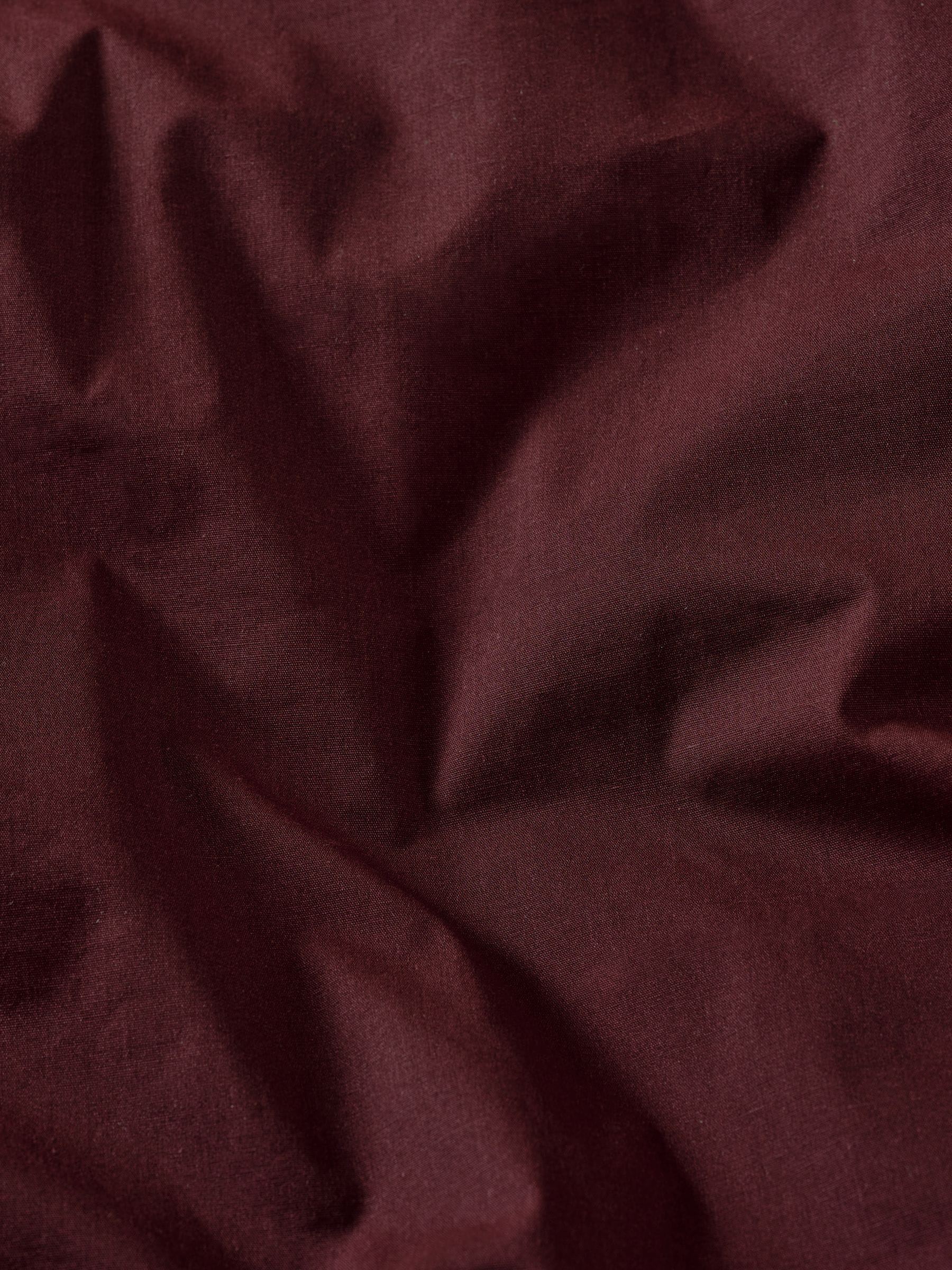 Burgundy red cotton rich duvet cover and pillowcase set - British product