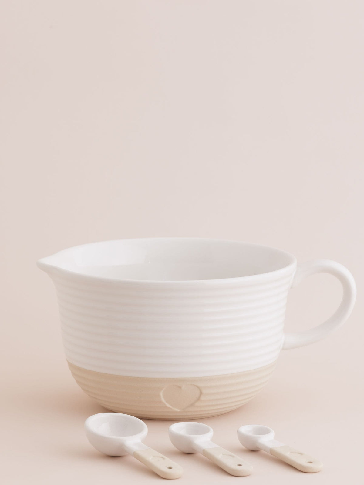 Mason Cash Cream Rustic Charm Batter Bowl and Measuring Spoon Set