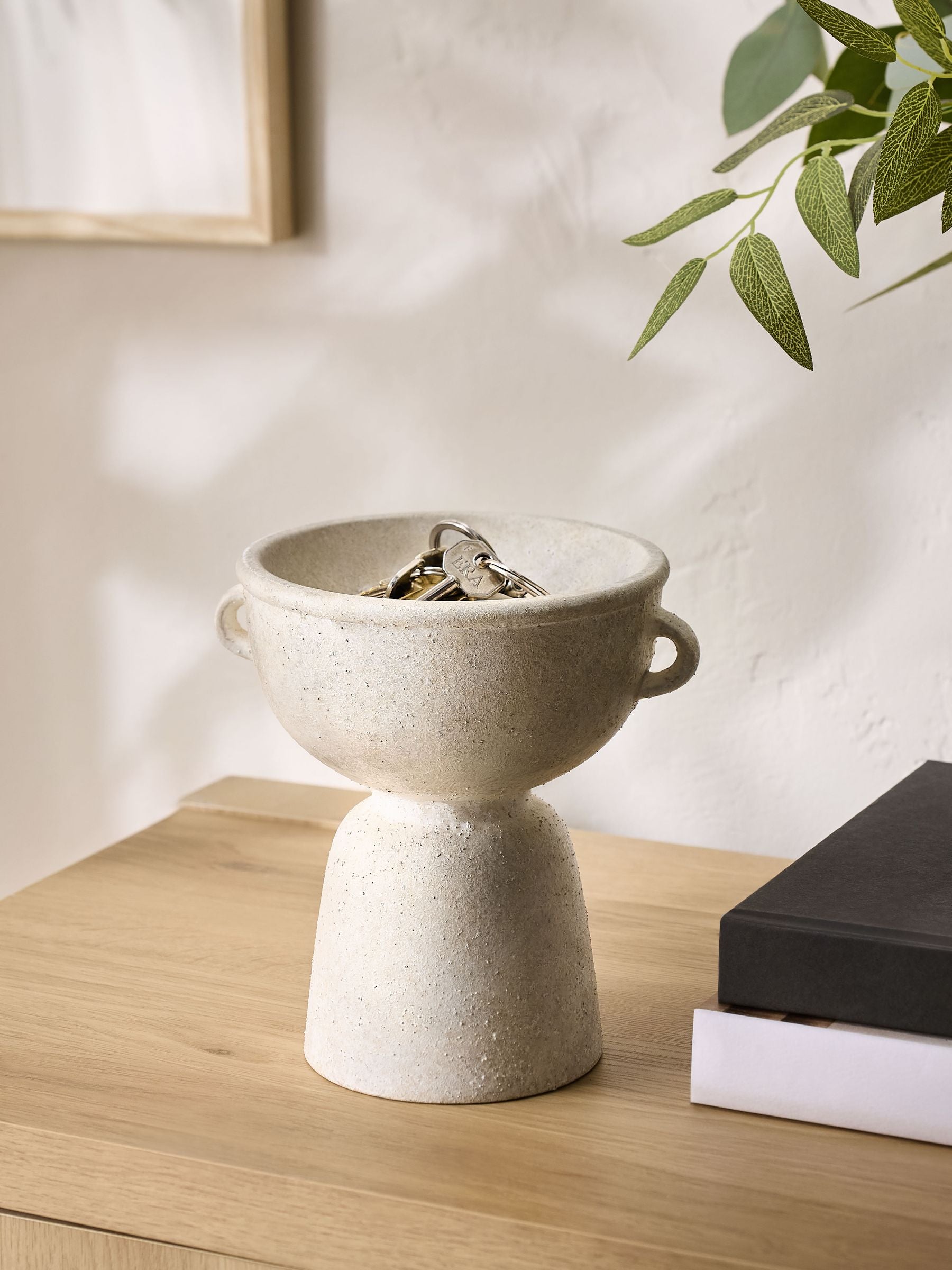 Lydford Ceramic Trinket Dish Natural 15cm, imported from the UK