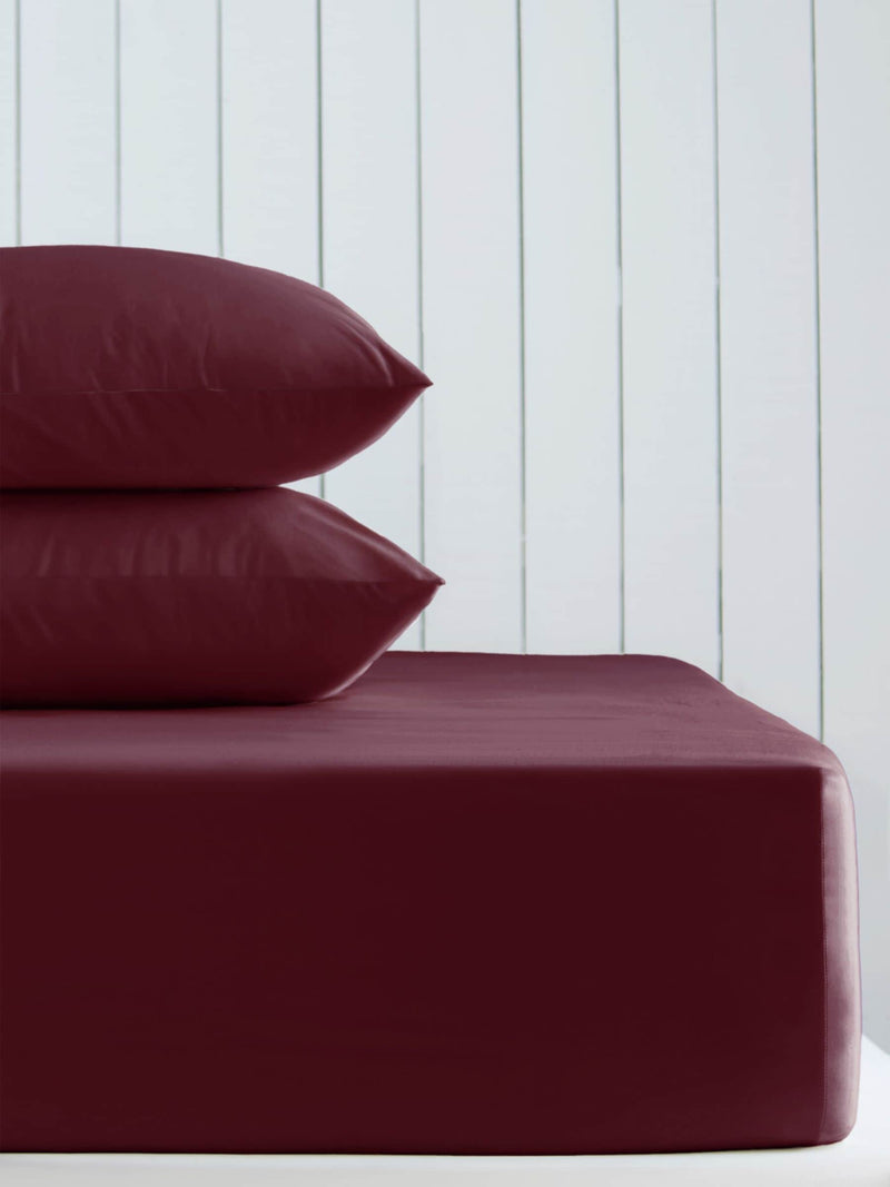 Burgundy red cotton rich deep fitted bed sheet - British product