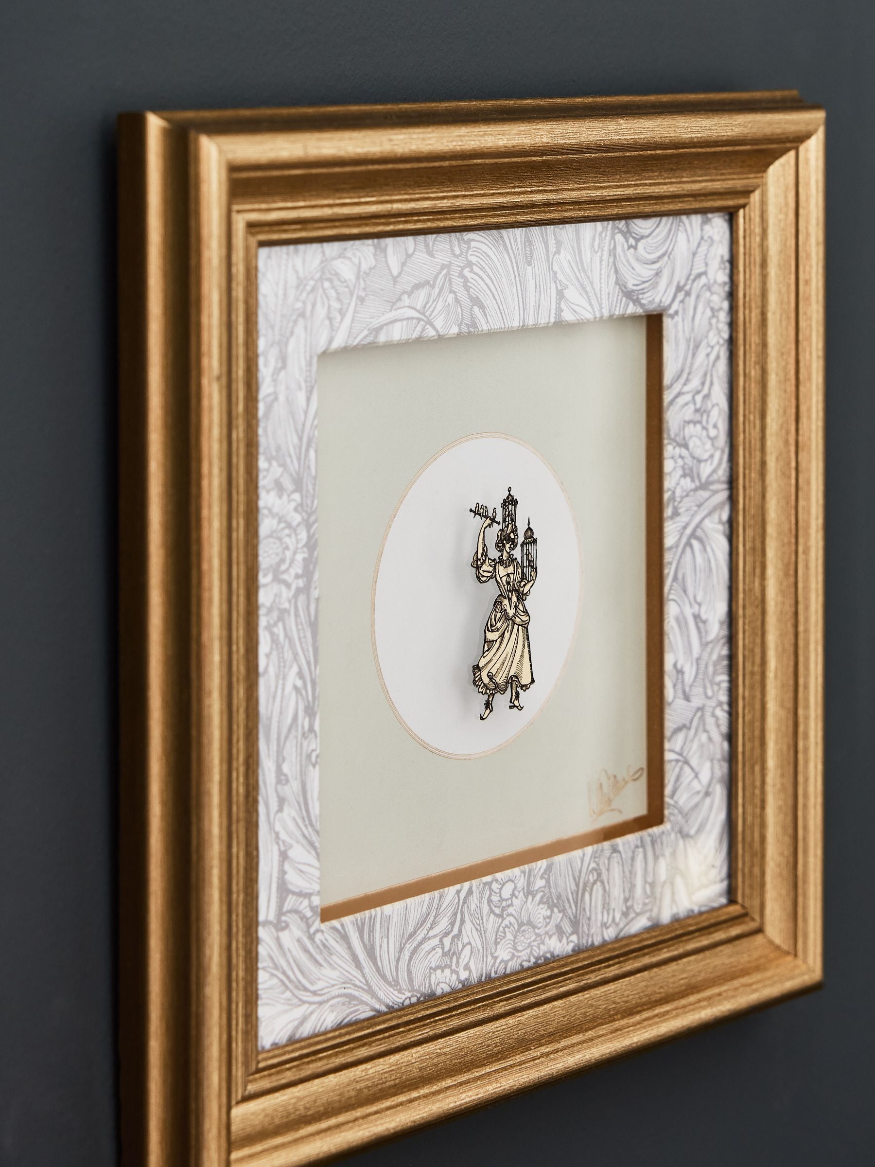 Laurence Llewelyn-Bowen Gold Harlequinade Wall Art 25cm, UK version
