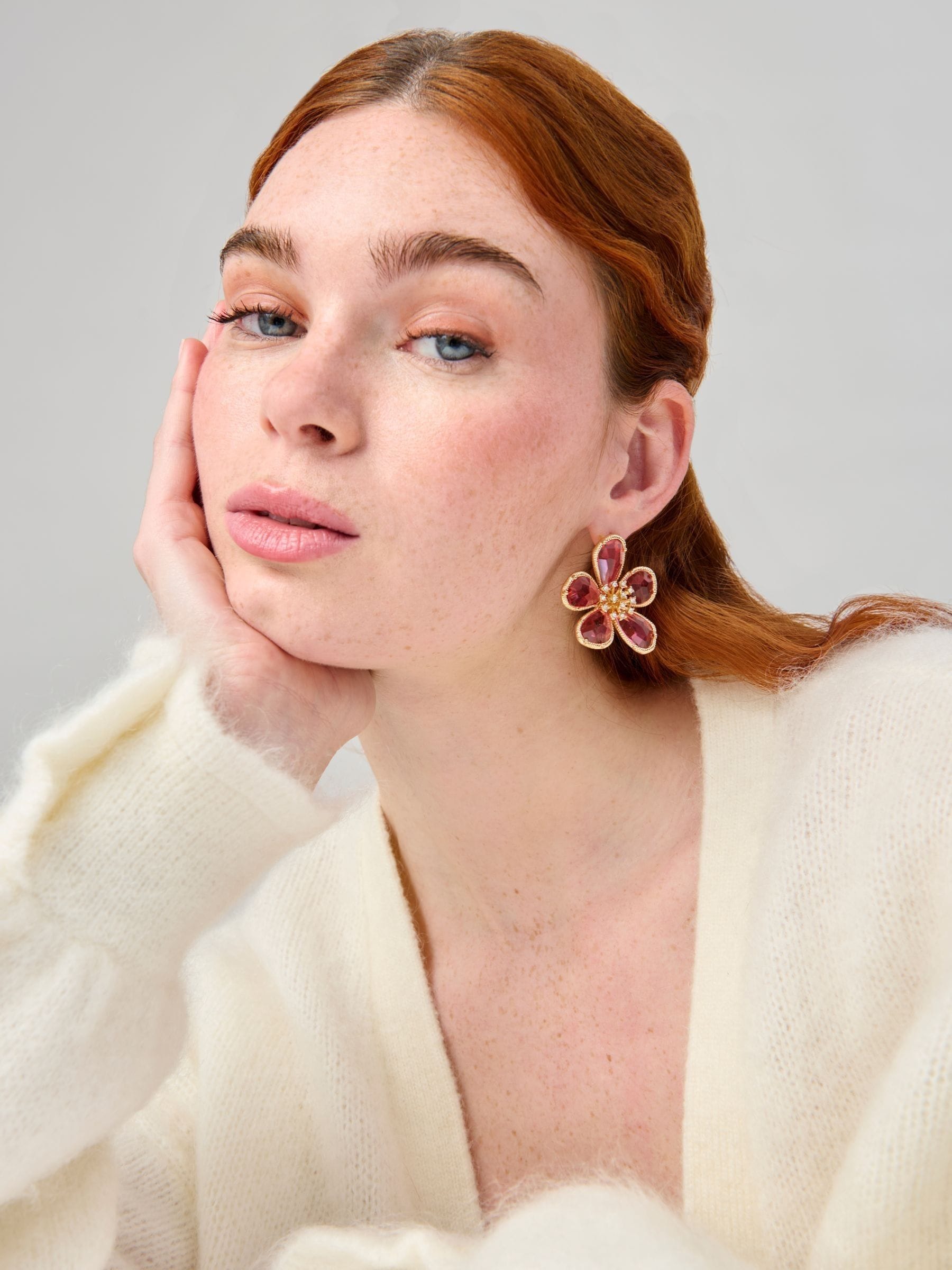 Aela pink resin flower stud earrings - British product