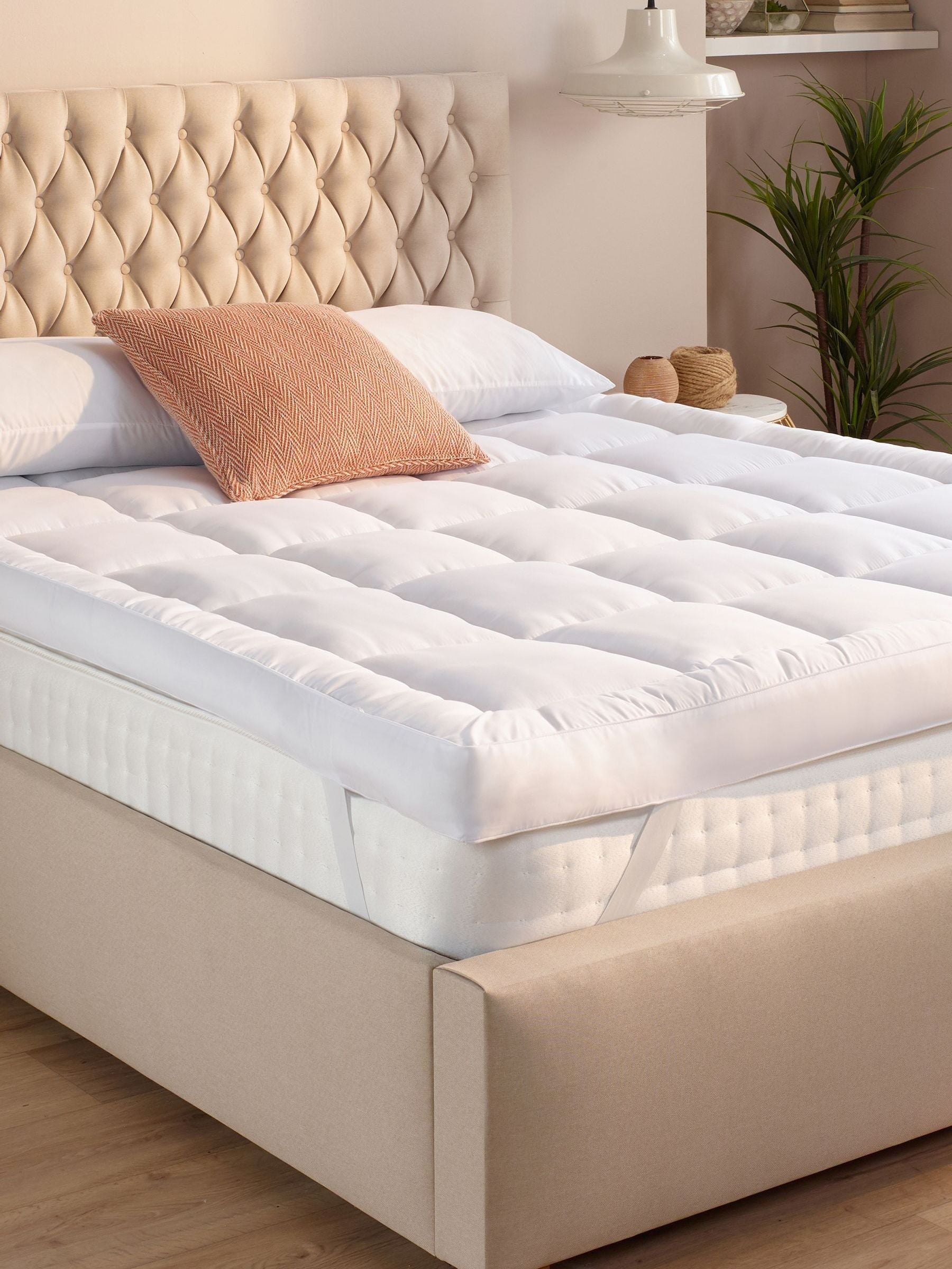 Slumberdown White Sleep Soundly Climate Control Extra Deep 10cm Mattress Topper