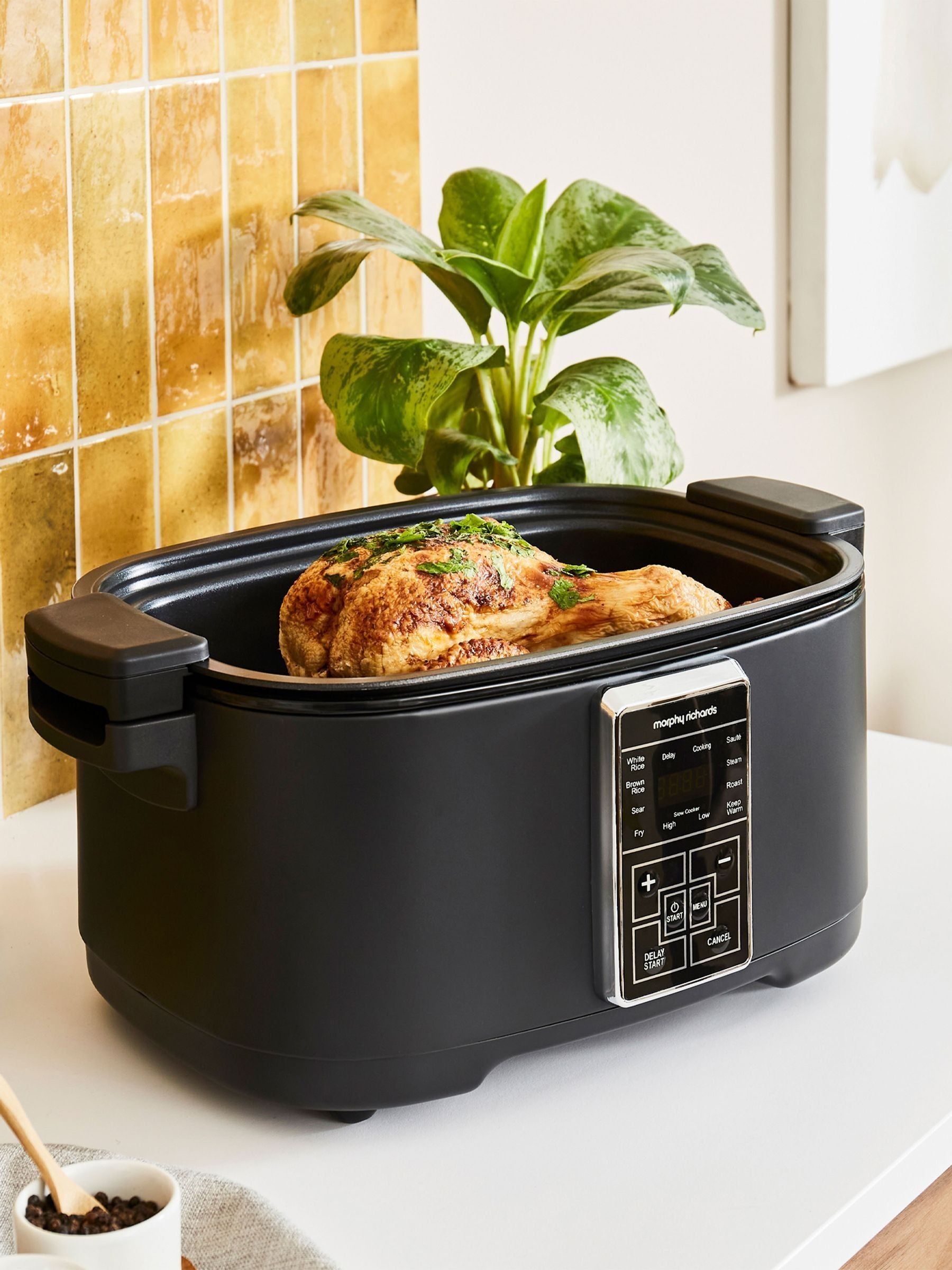 Morphy Richards multifunction food cooker black 6.5L, imported from the UK