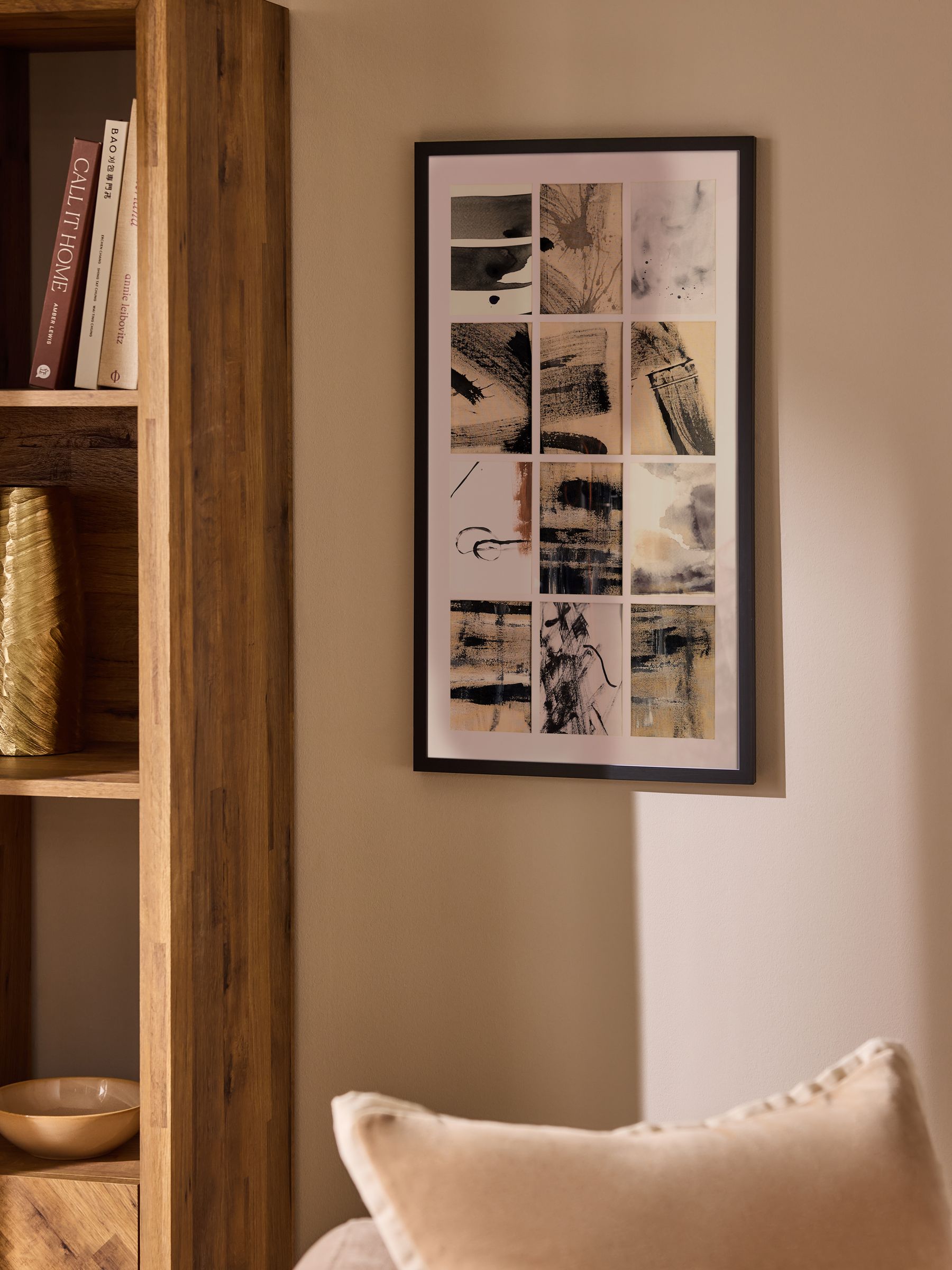 Hadley black 12 multi aperture picture frame - British product