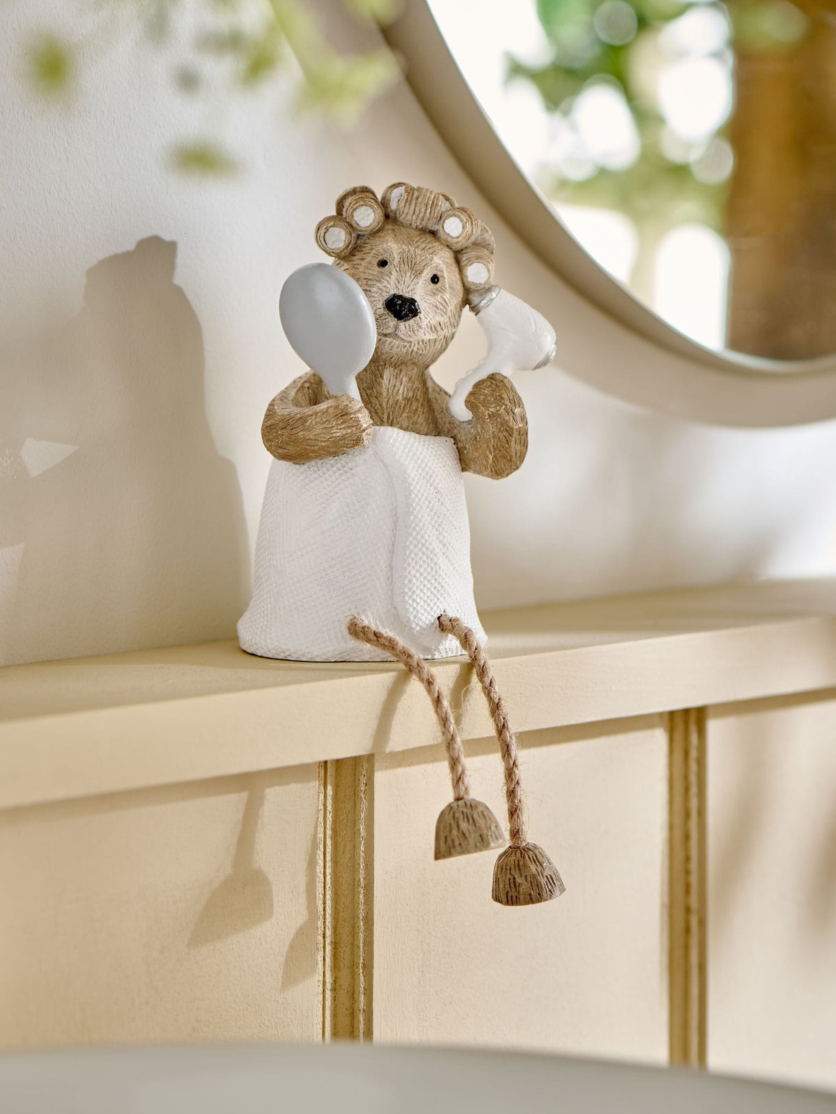 Decorative Bathroom Ornament with Hair Drying Scene