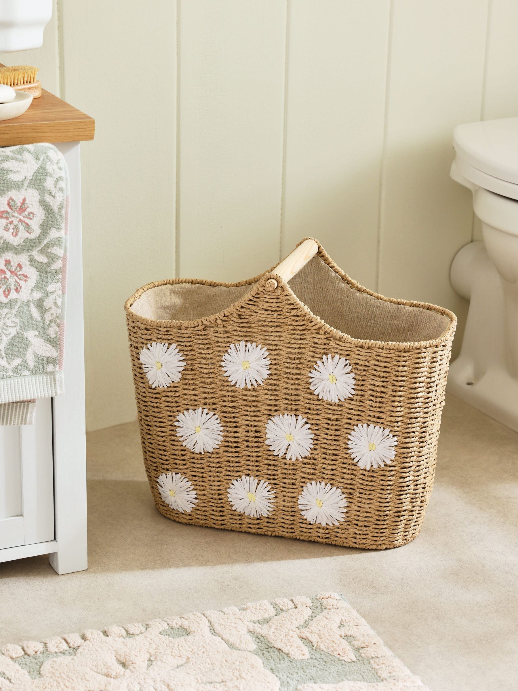 Natural Daisy Woven Toilet Roll Holder and Storage Set
