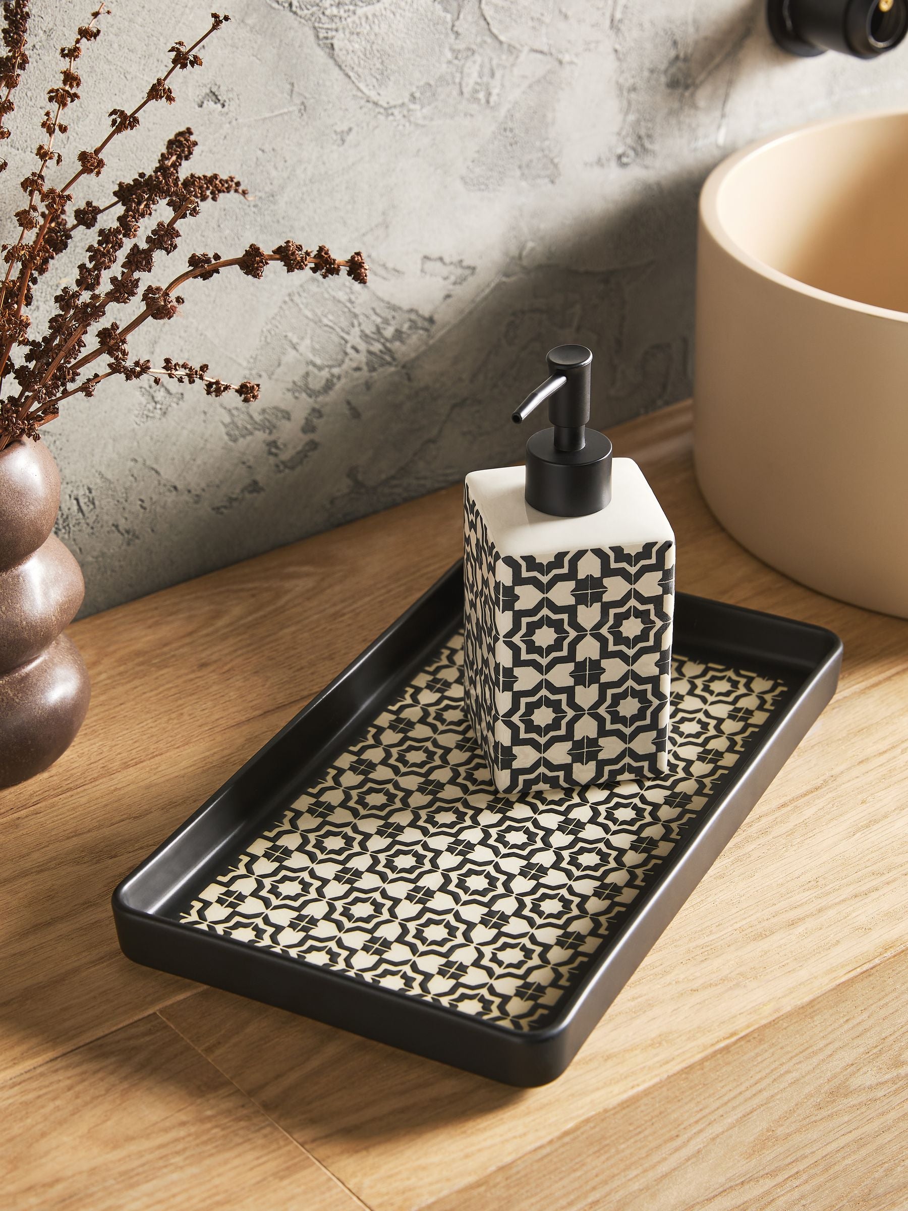 Black/White Geo Storage Tray - British product