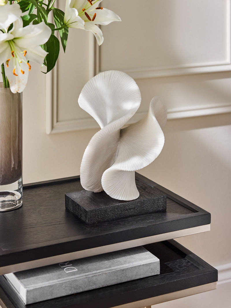 Sosandar White Ornament coral-textured decorative sculpture 29cm height (British brand)