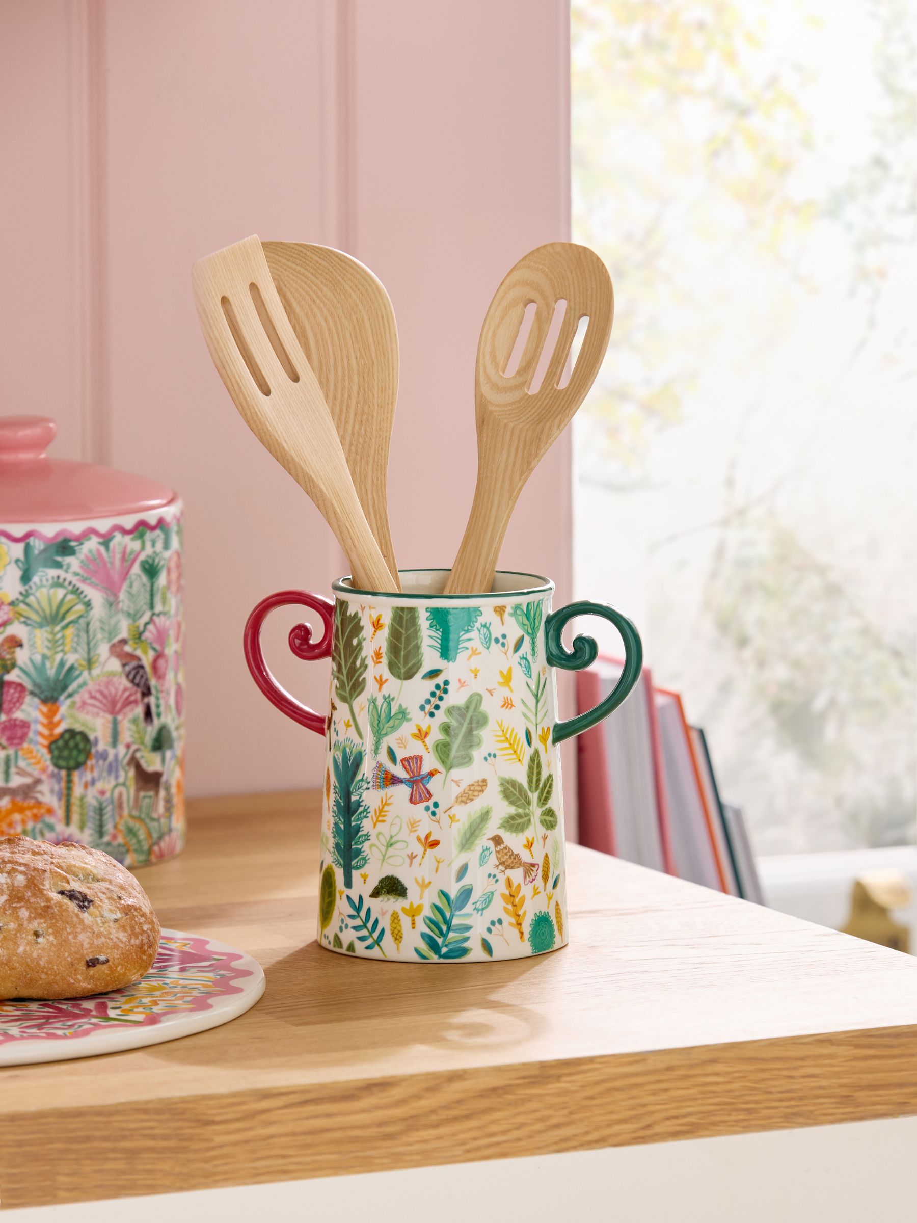 Lucy Tiffney Green Leaf Utensil Pot