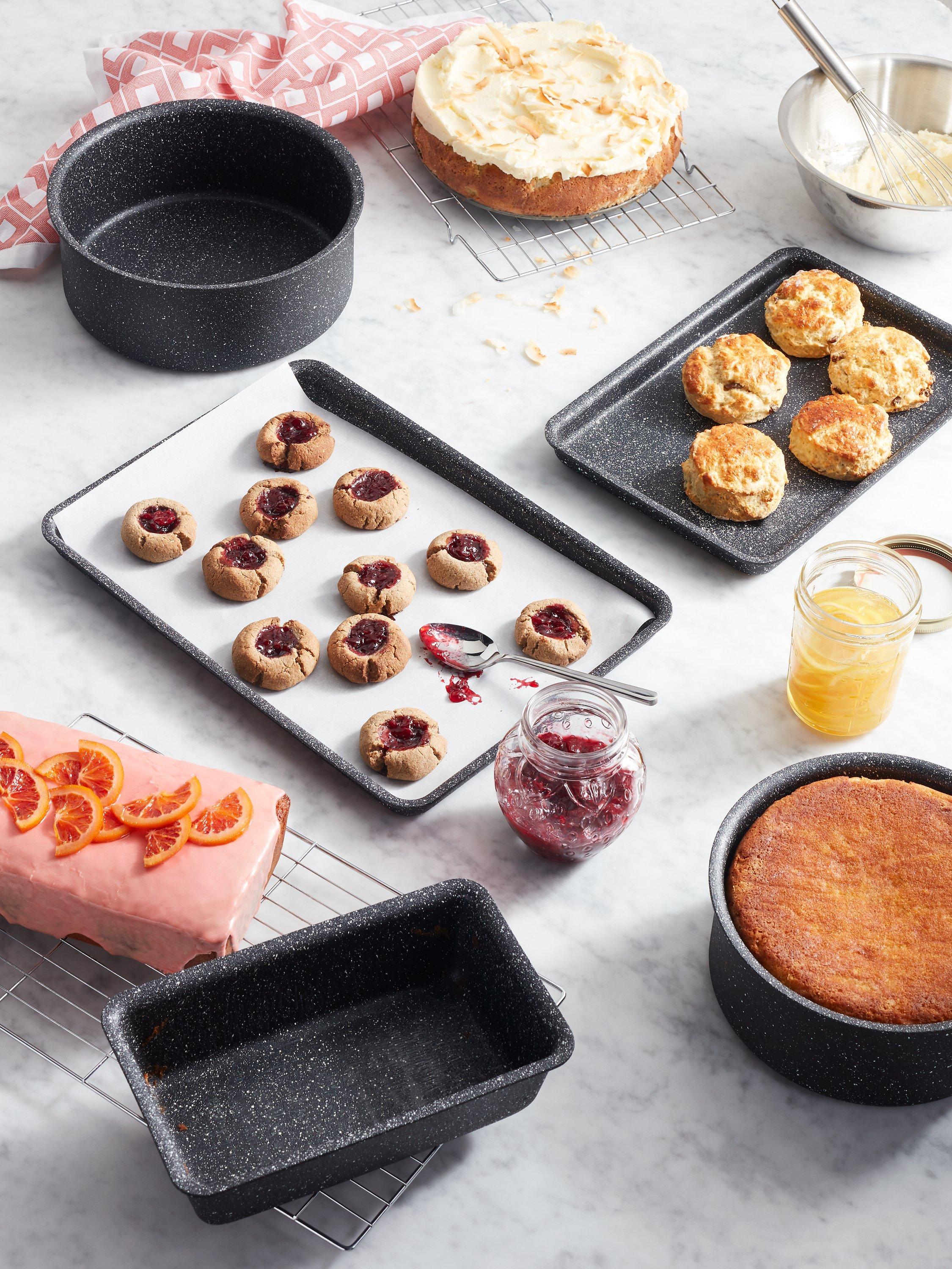 Eaziglide Neverstick2 Non-Stick Baking Tray - British product