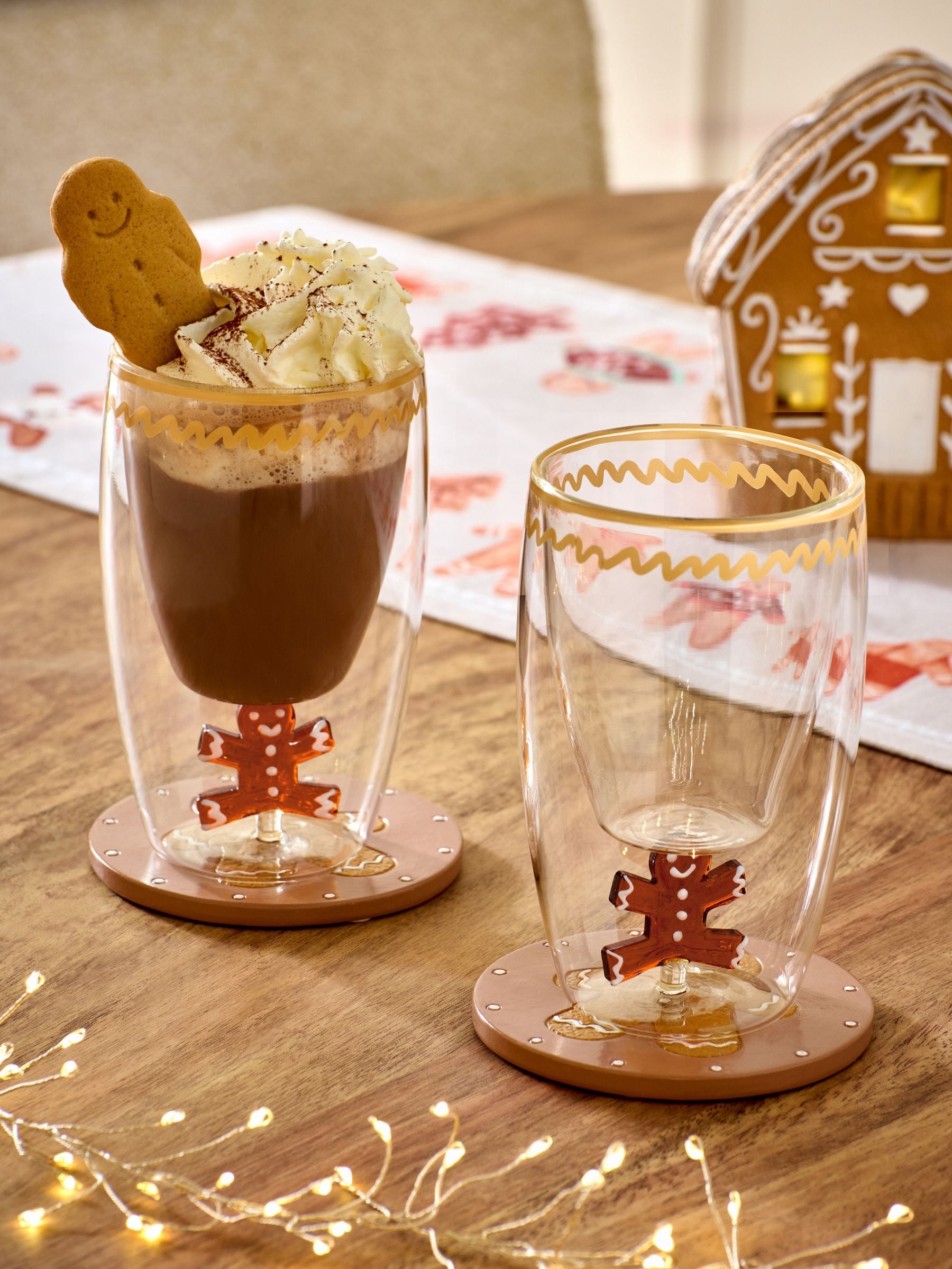 Set of 2 Natural Christmas Gingerbread Tumbler Glasses