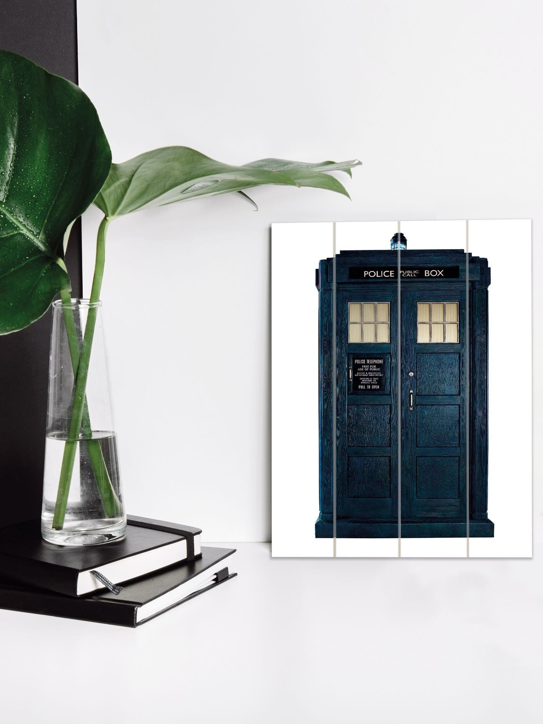 Pyramid International Doctor Who Tardis wooden wall art, imported from the UK