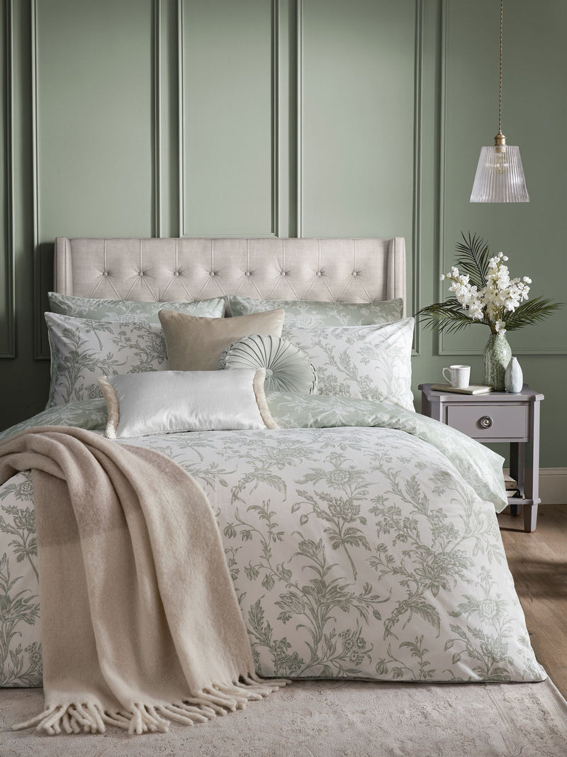 Laura Ashley Green Sage Reversible Duvet Cover and Pillowcase Set, UK version