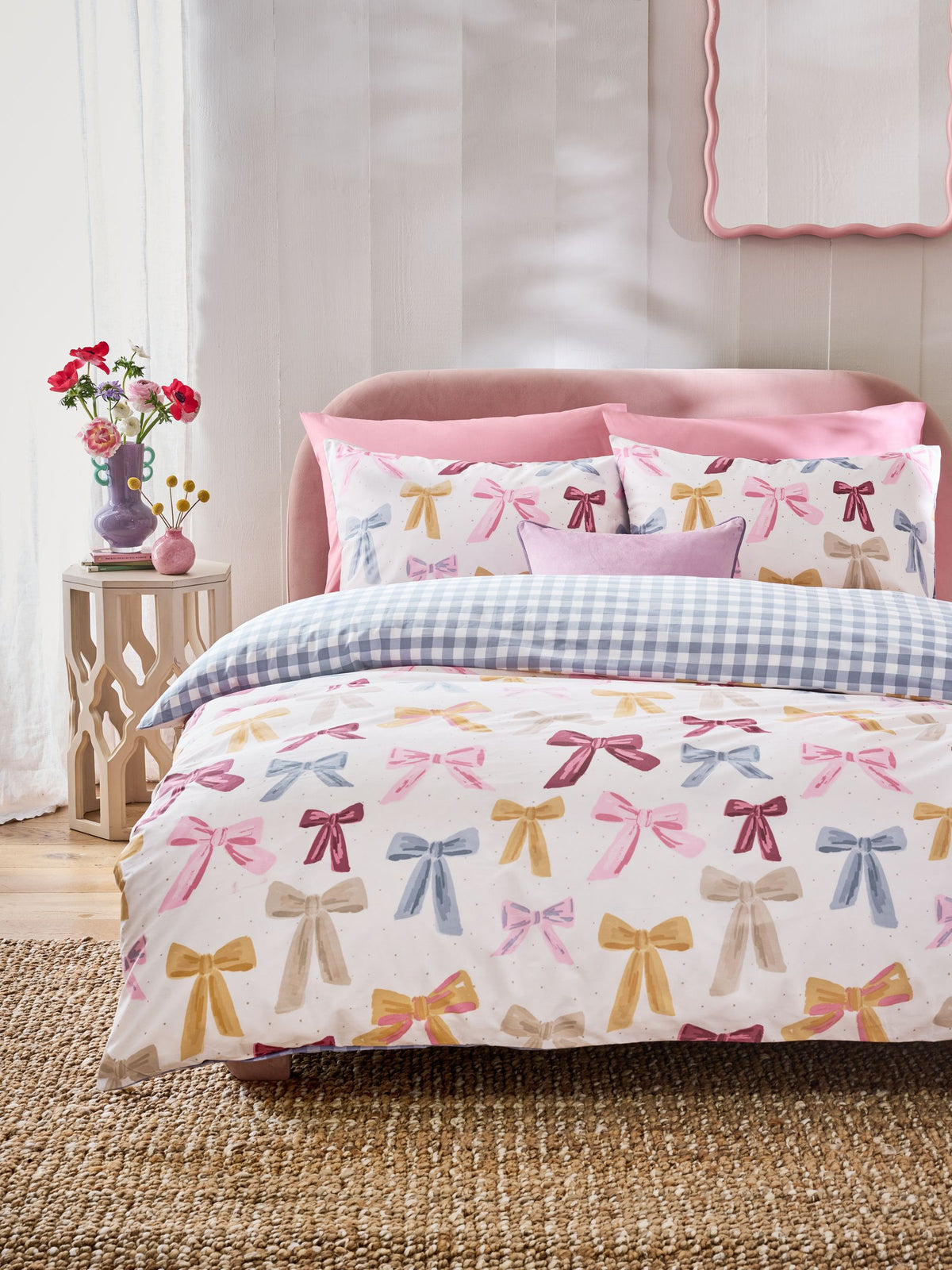 Multicolour bows reversible duvet cover and pillowcase set, imported from the UK