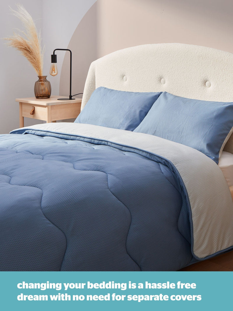 Silentnight Summer Breeze Seersucker Coverless Duvet Set (British brand)