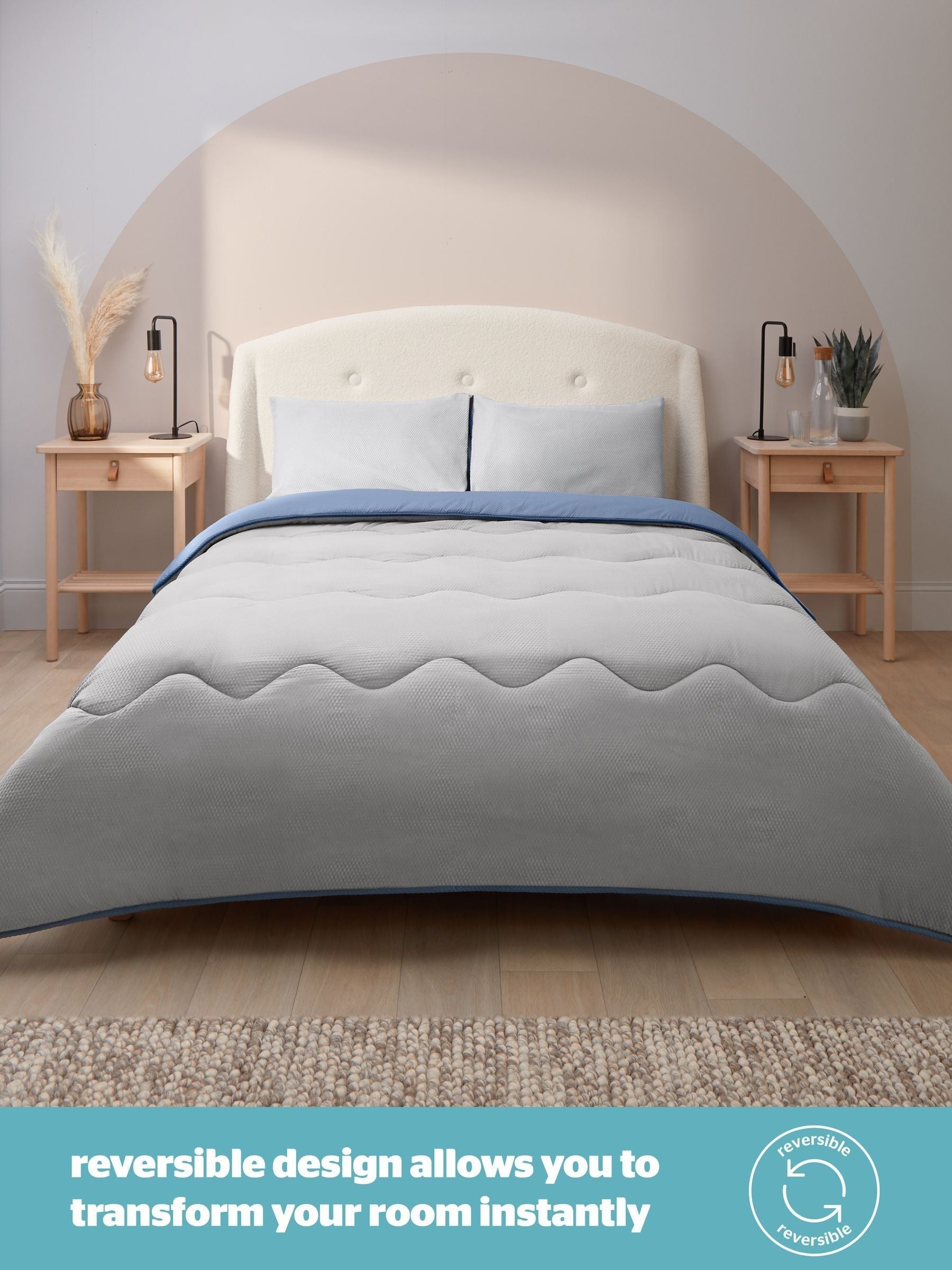 Silentnight Summer Breeze Seersucker Coverless Duvet Set (British brand)